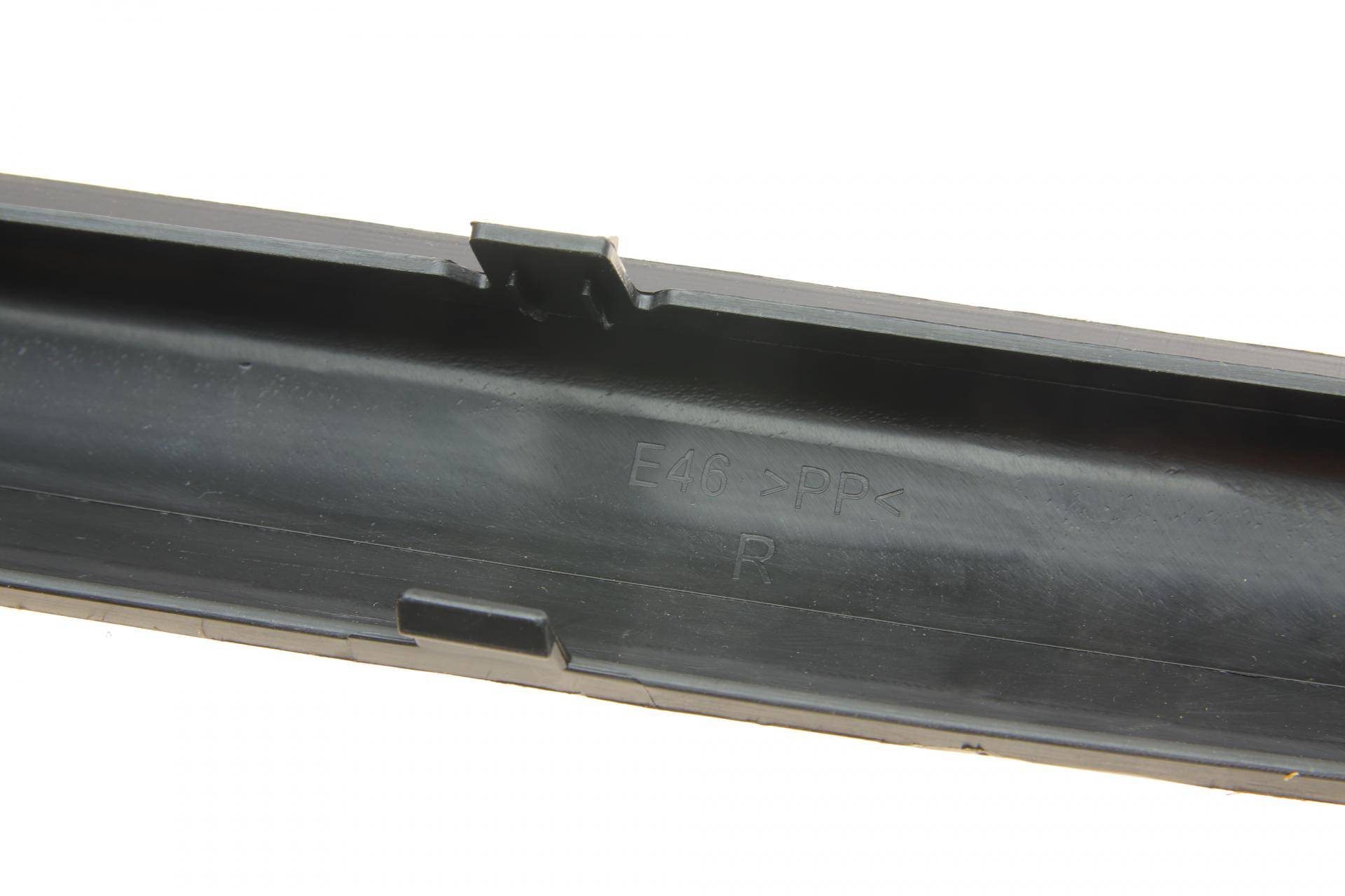 Накладка бампера (переднього) BMW 3 (E46) 98-05 (R)