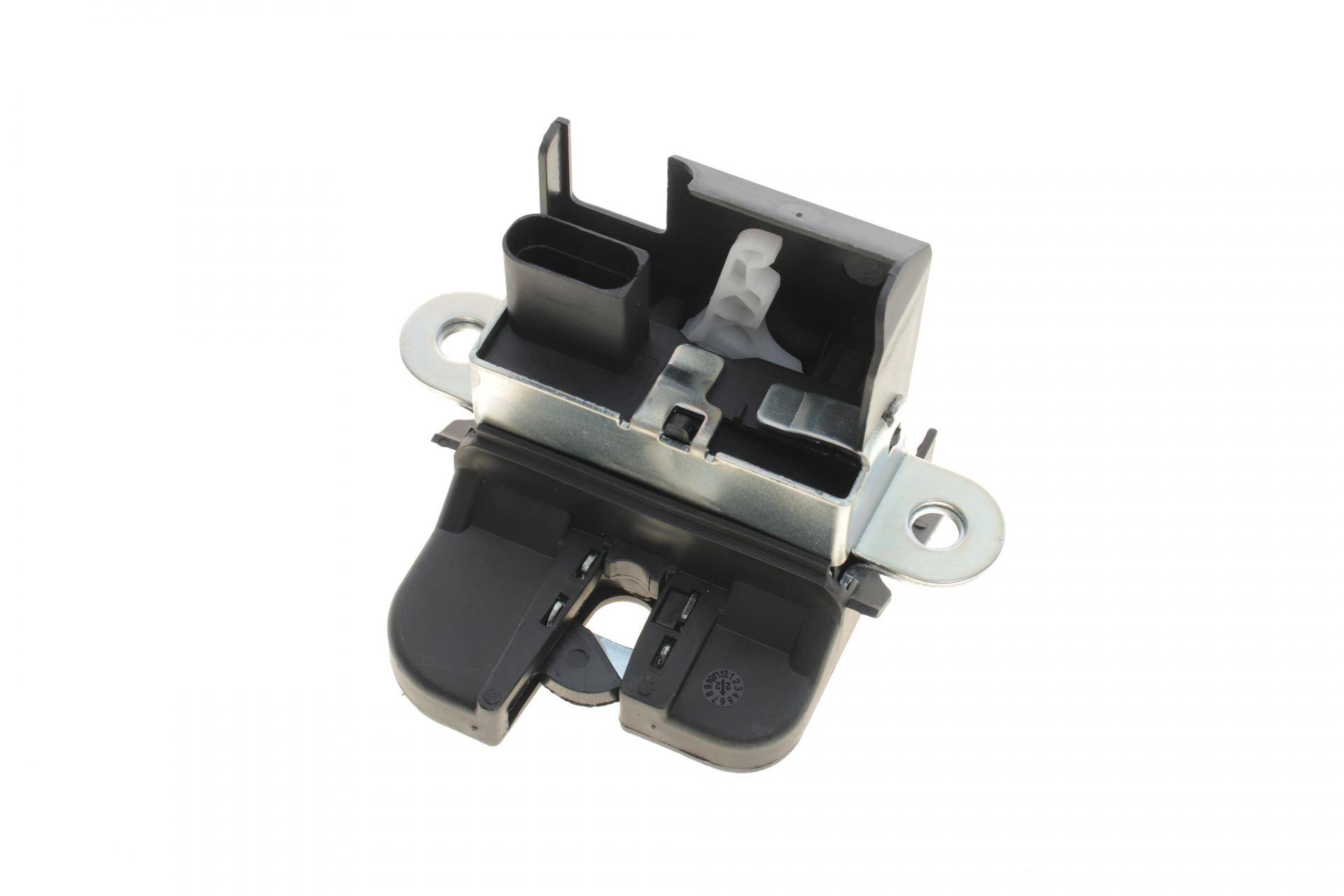 Замок кришки багажника VW Golf V/VI/Tiguan 07-