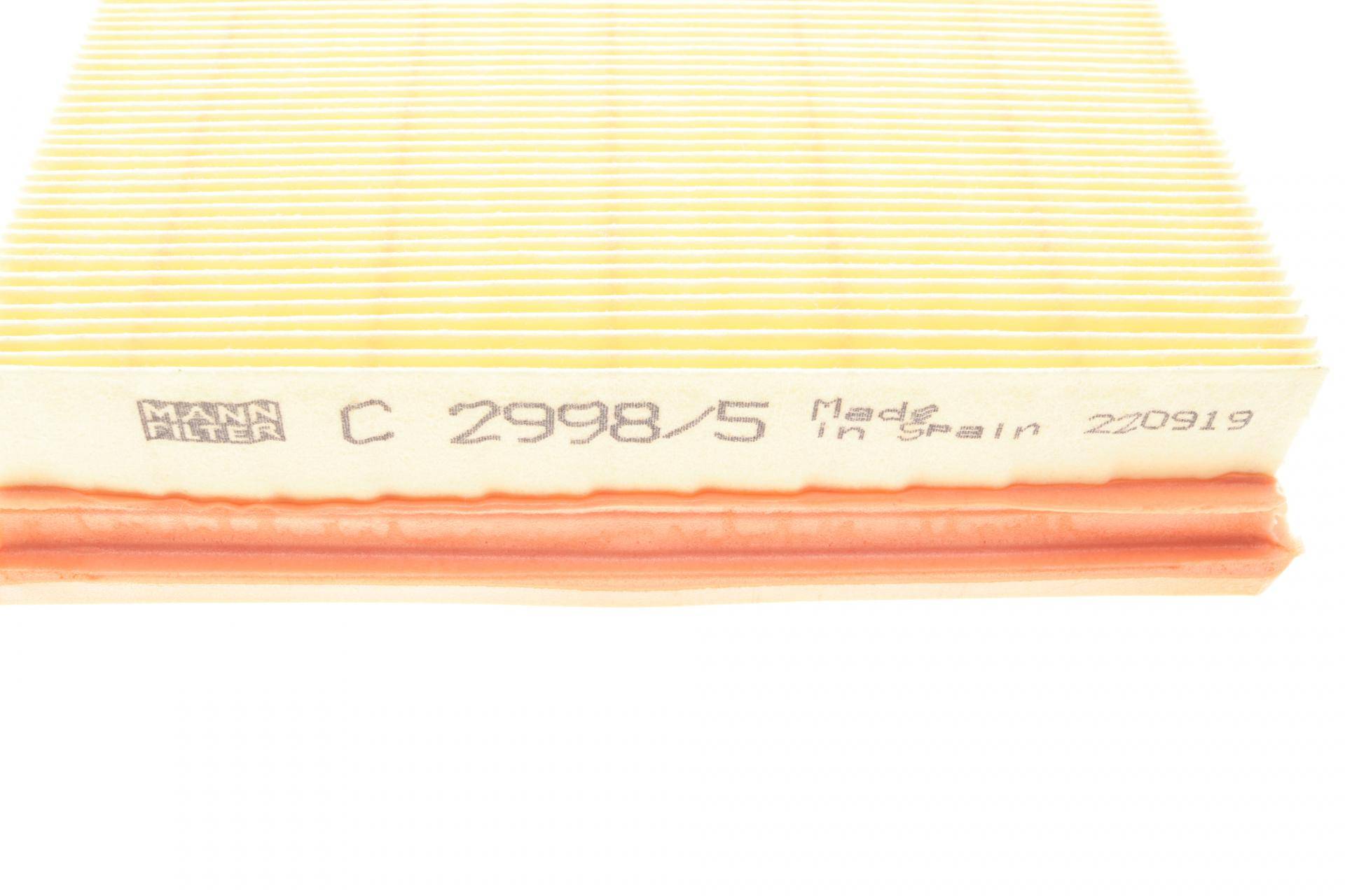 Фільтр повітряний Seat Ibiza 1.4-1.6 16V/Skoda Fabia 1.4 00-09/VW Caddy 1.4 04-10/Golf 1.4-1.6 00-06