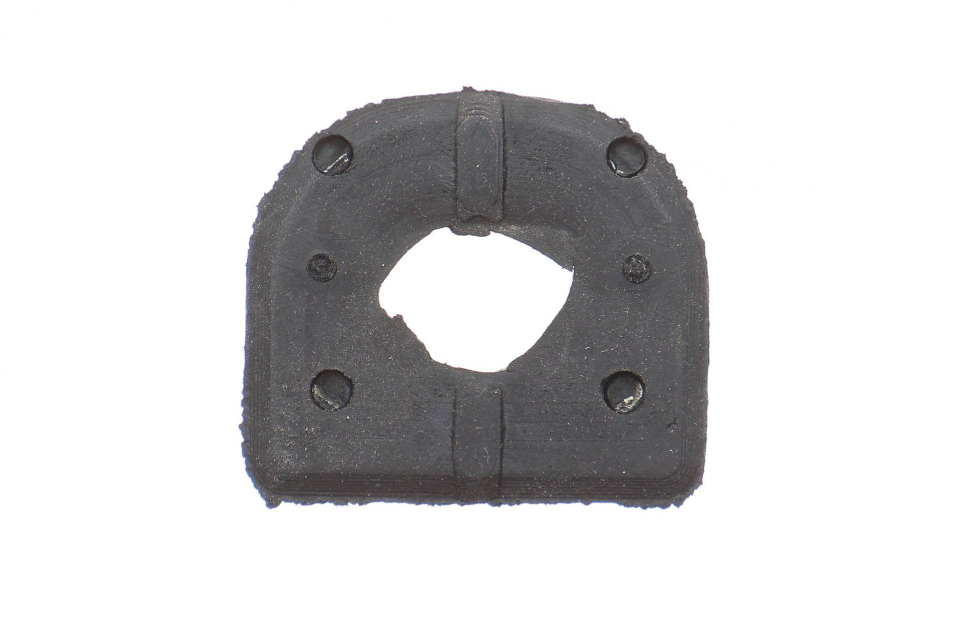 Подушка радіатора Ford Courier 08- (зверху)