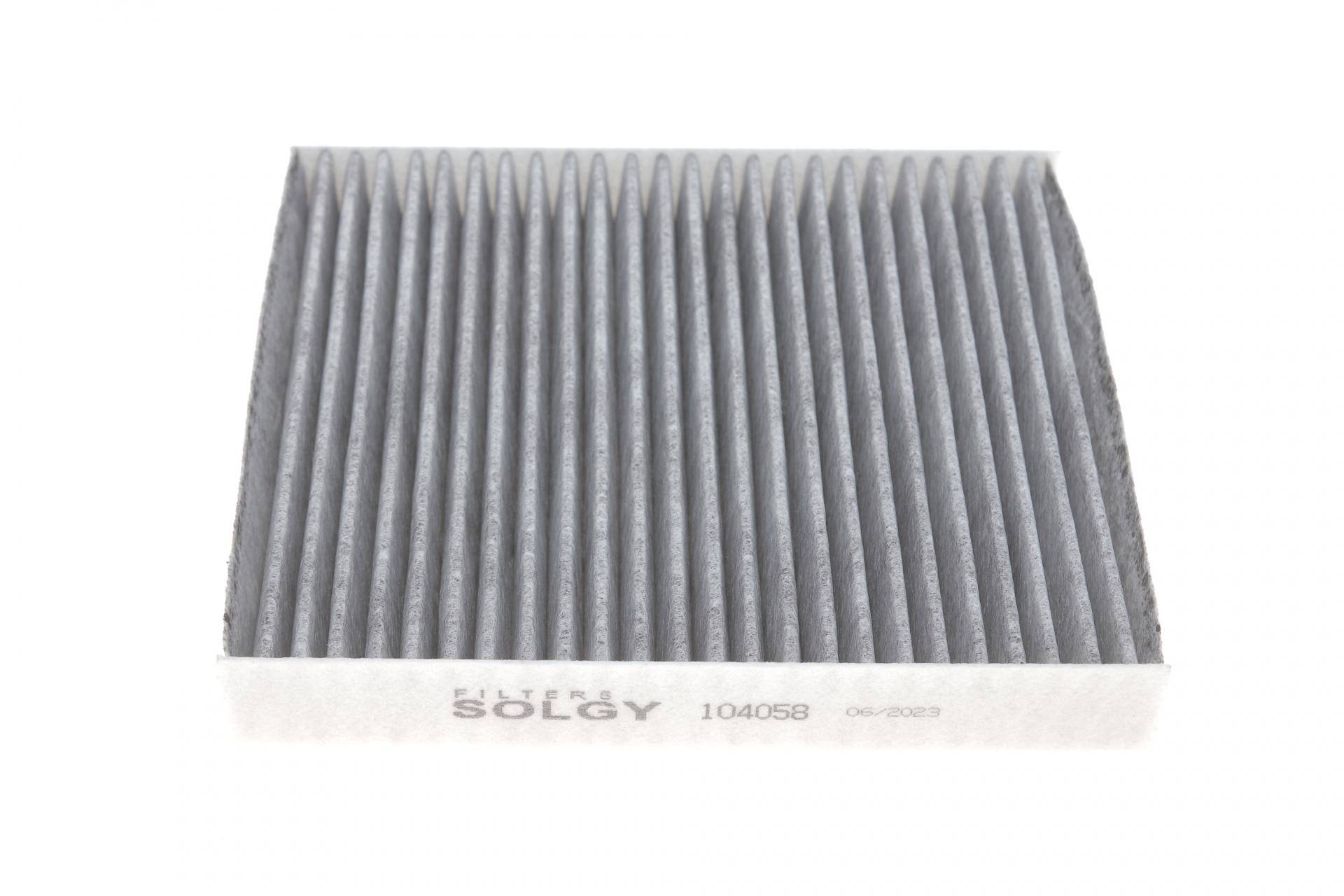 Фільтр салону Mitsubishi Outlander 06- (вугільний)