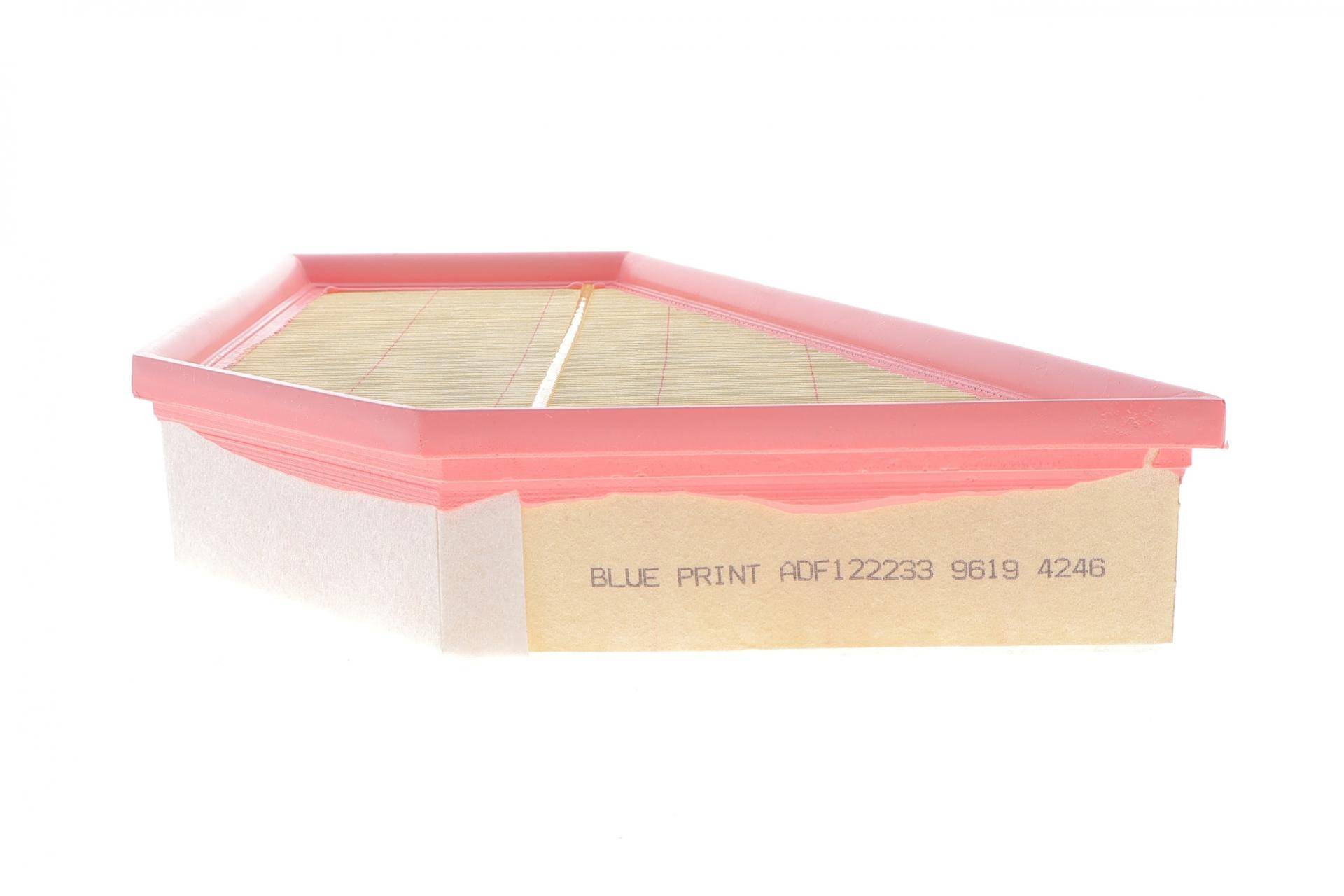 Фільтр повітряний Volvo C30/C70/S40/V40/V50 2.0/2.4D 06-