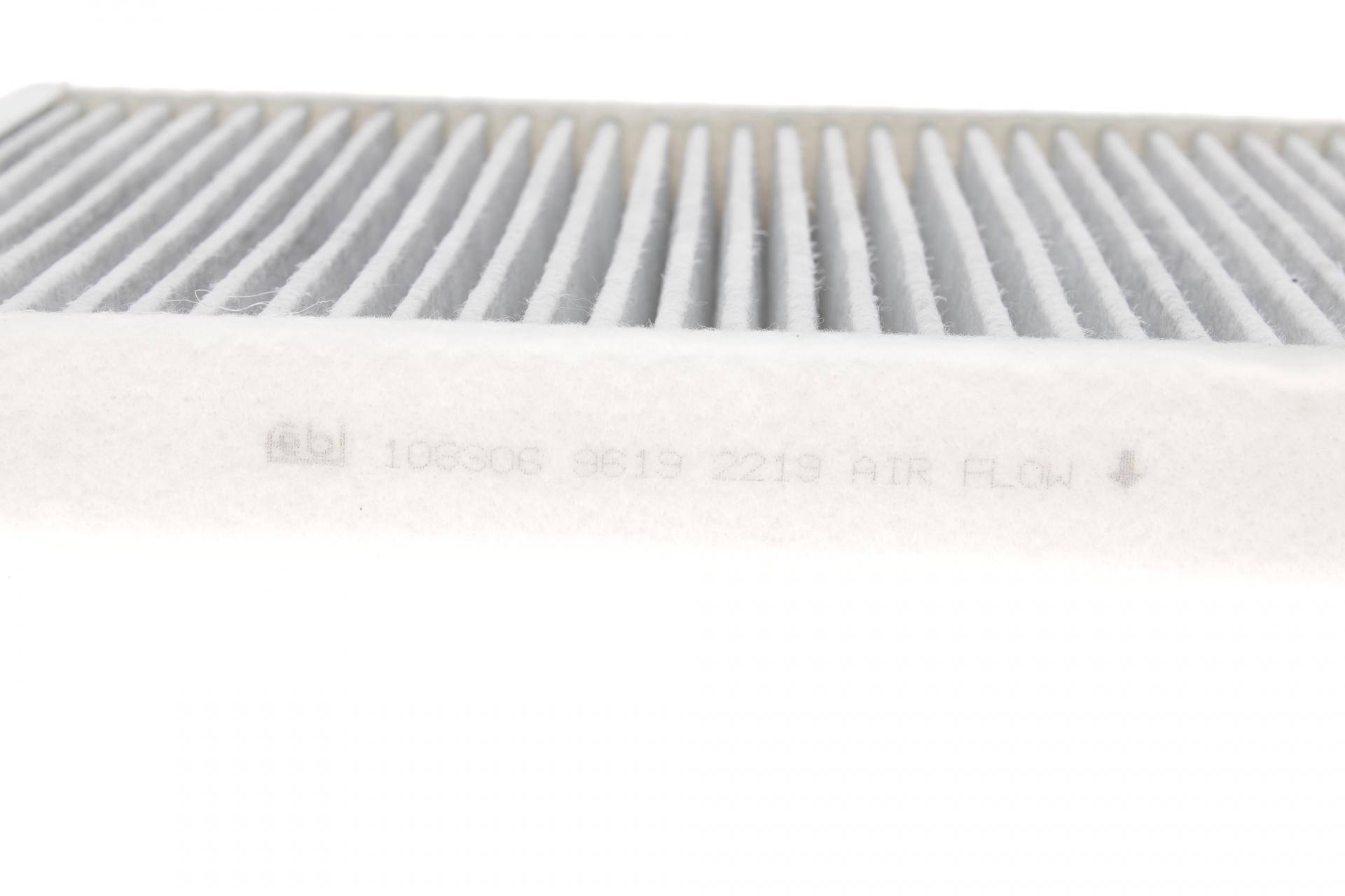 Фільтр салону Land Rover Discovery Sport/Evoque 14-/Freelander 2 /Volvo S60 II/S80 II 06- (вугільний)