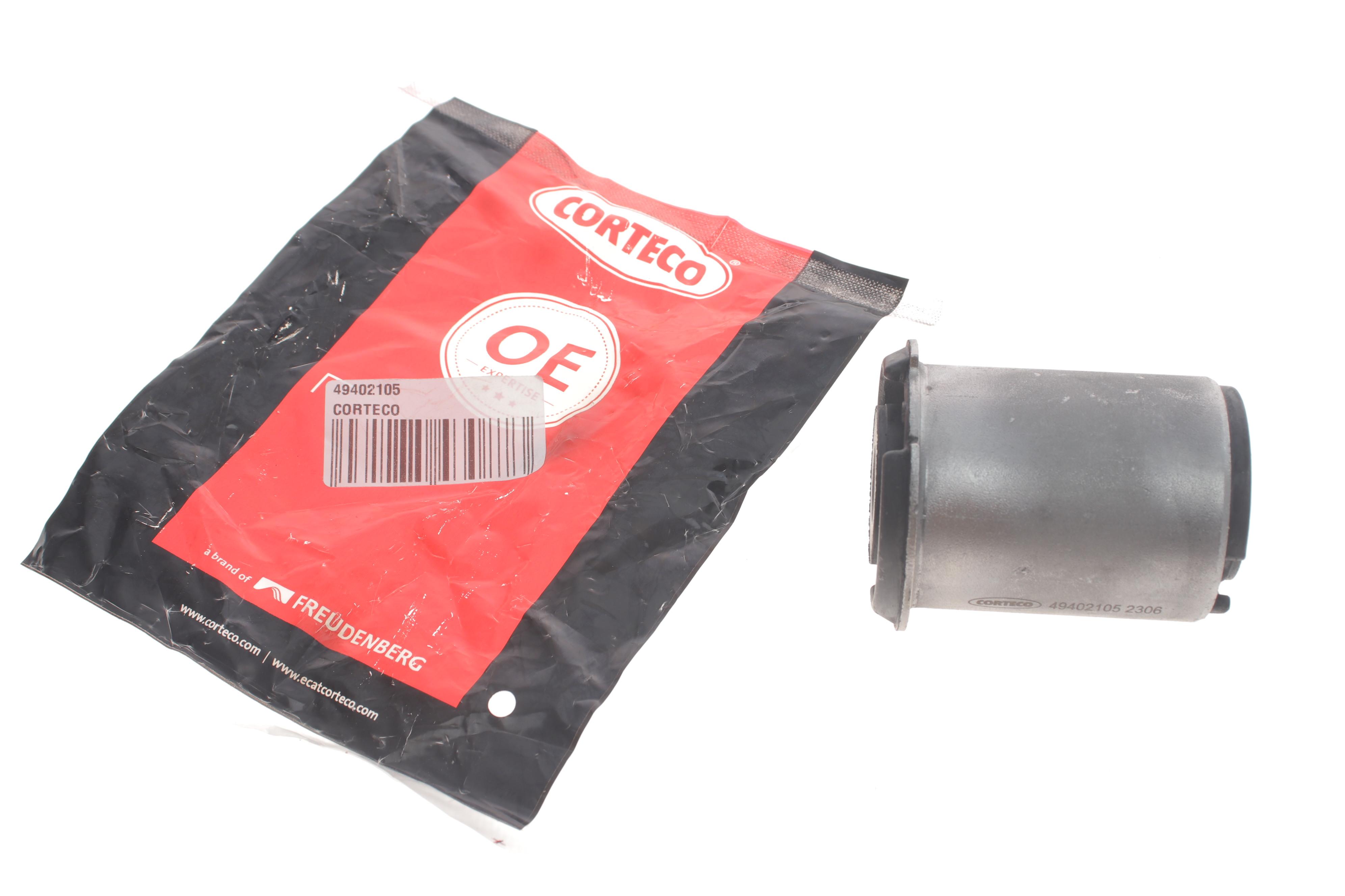 Сайлентблок важеля (переднього/знизу/спереду) Landrover Discovery III/Range Rover Sport 04- (попер.)