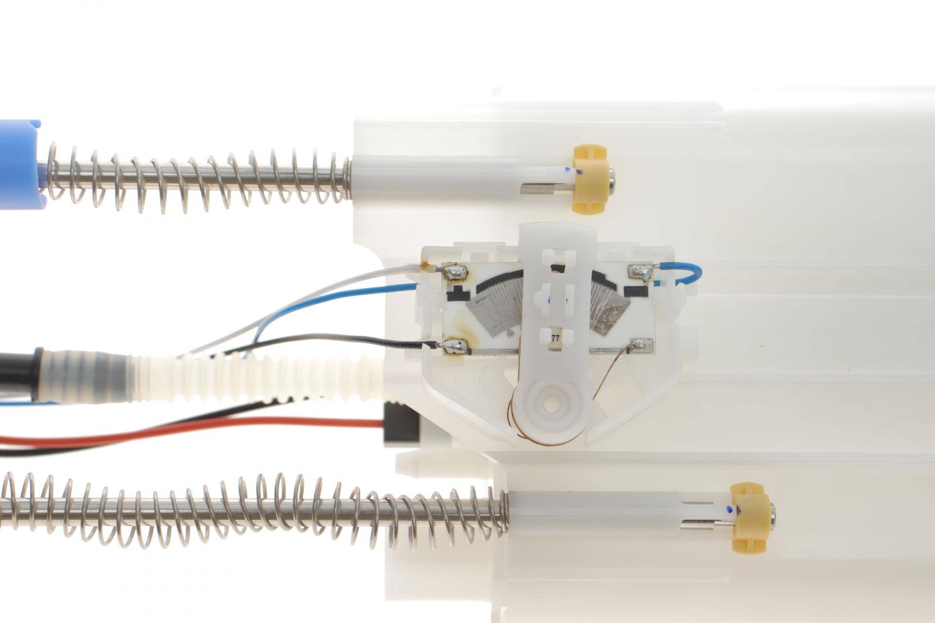 Насос паливний Audi Q3/VW Tiguan 1.4TSI/2.0TFSI 08-18