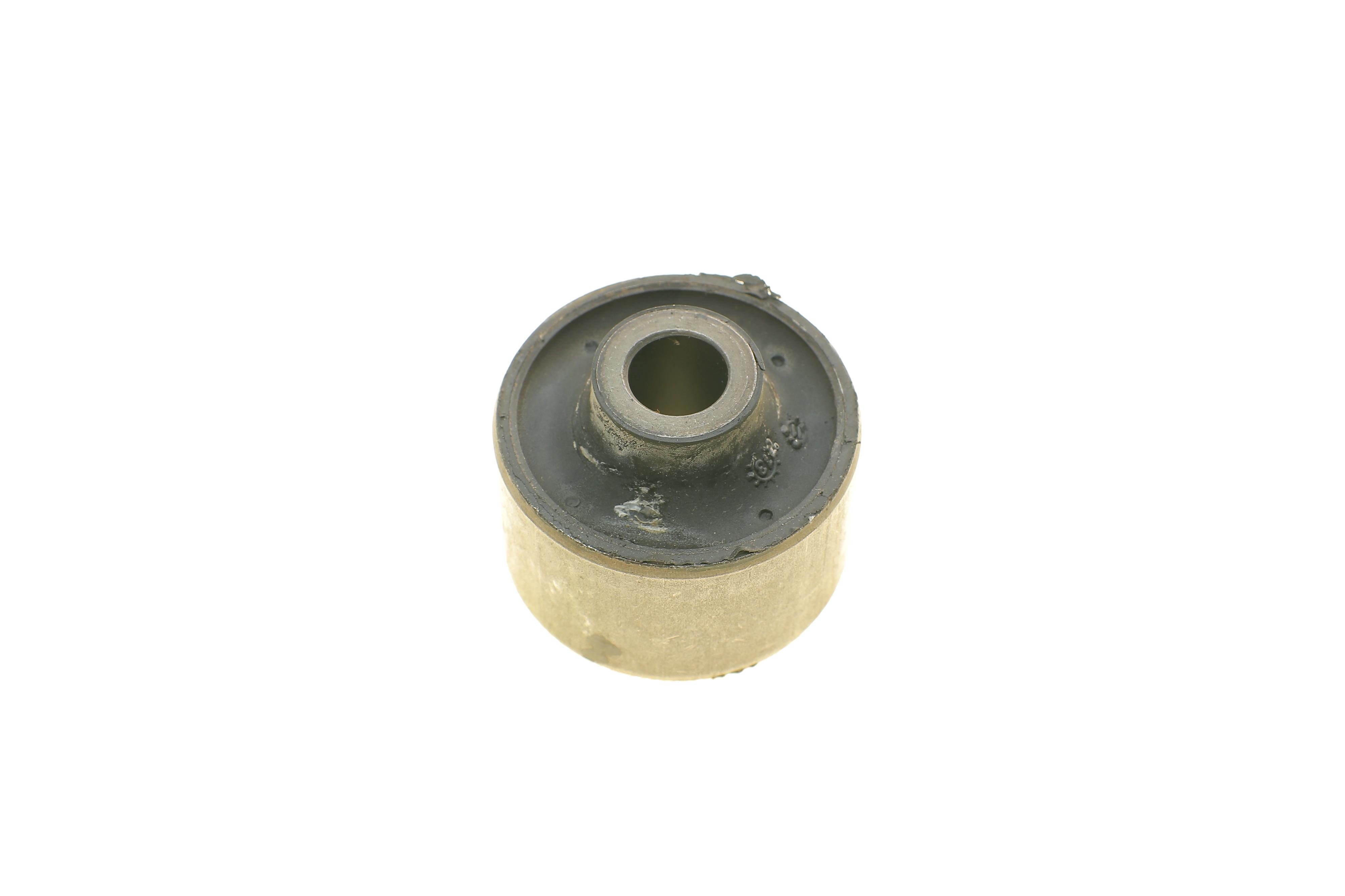 Сайлентблок важеля (переднього/знизу/попереду) Ford Mondeo 94-00 (попер.)