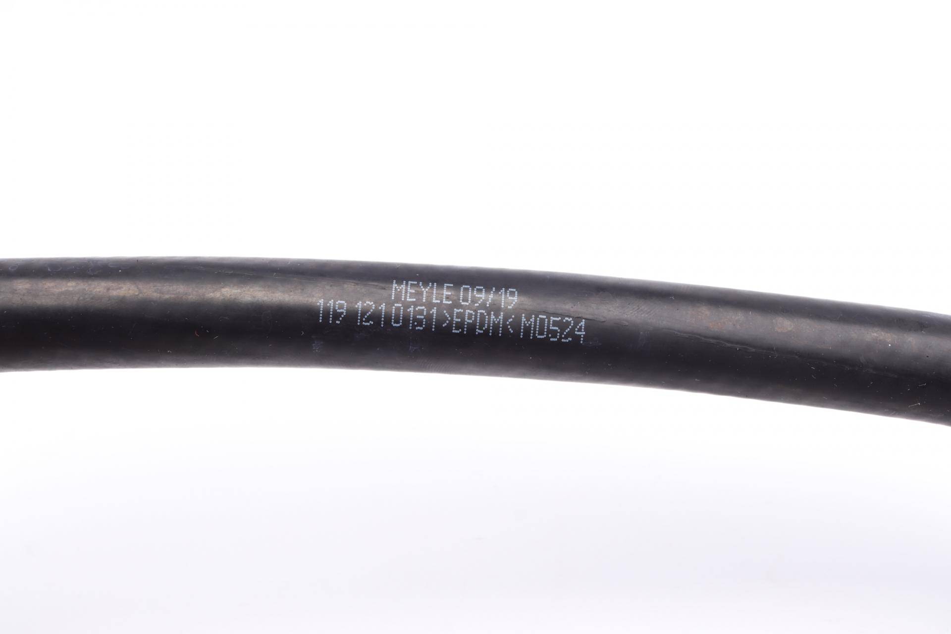 Патрубок системи охолодження Audi A3/Skoda Octavia/VW Golf IV 1.6-1.8 96-07