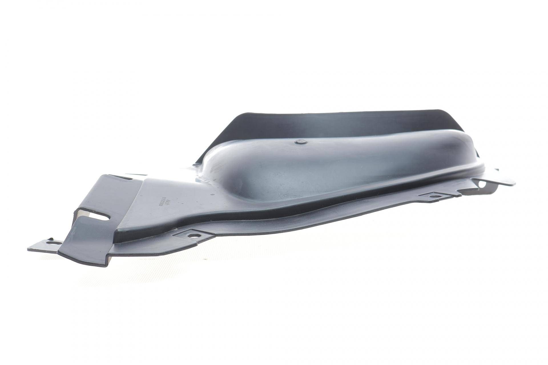 Підкрилок (передній/передня частина) BMW 5 (F10) 10-17 (R)