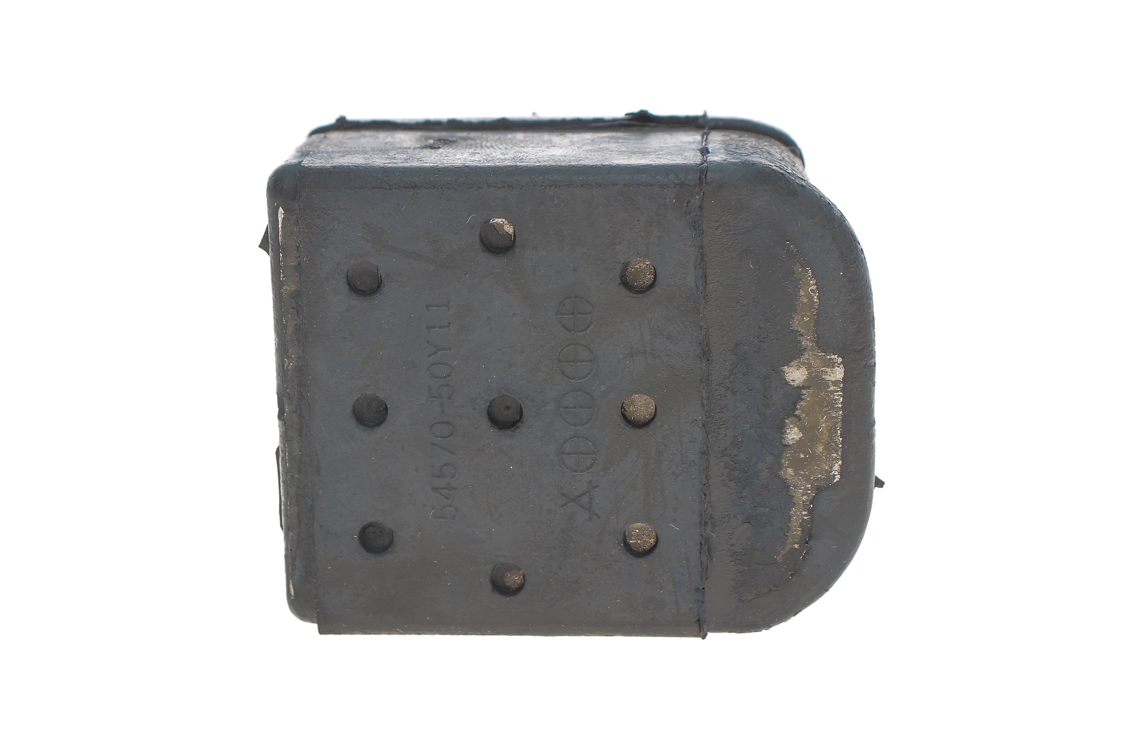 Сайлентблок важеля (переднього/знизу/ззаду) Nissan Sunny II/III 86-00