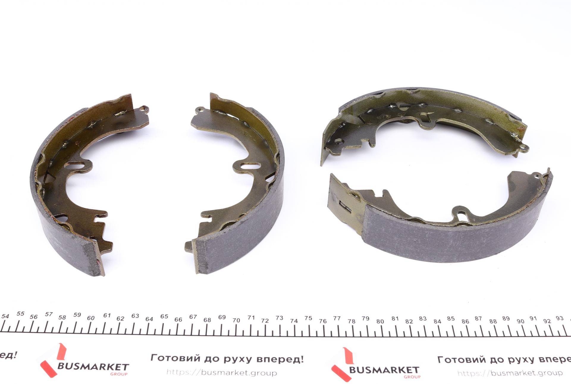 Колодки гальмівні (задні) Toyota Corolla/Camry 81-02 (барабанні) (200x36)