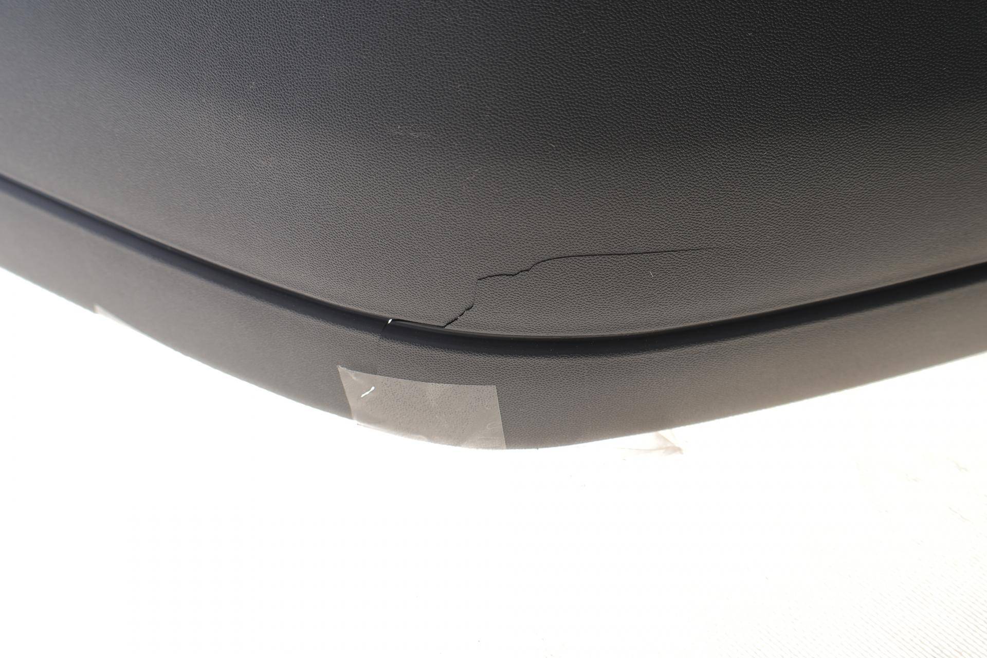 Бампер (передній) MB Sprinter (B901-904) 95-06 (пошкоджений)