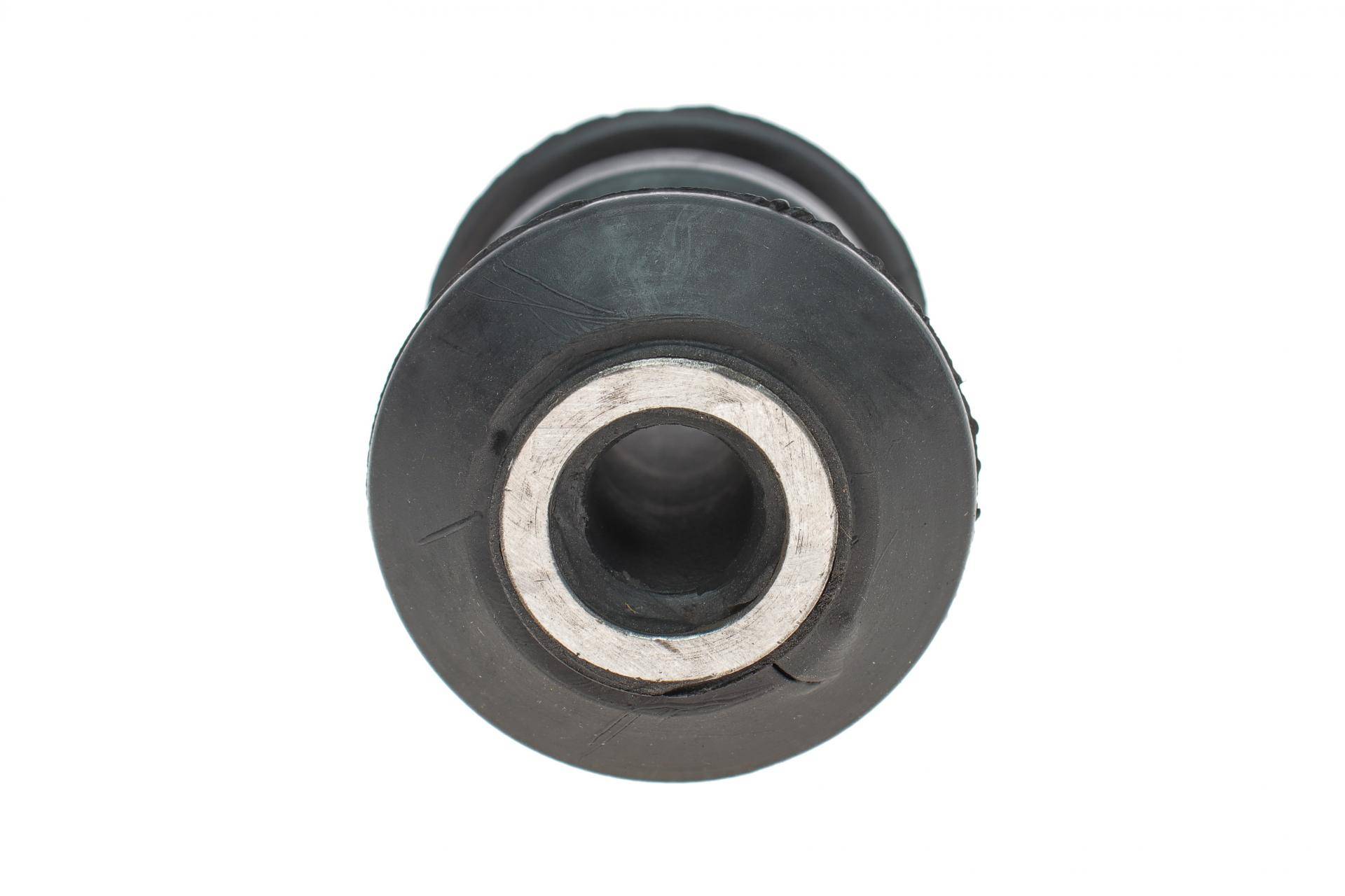 Сайлентблок важеля (переднього/ззаду) MB Vito (W639)