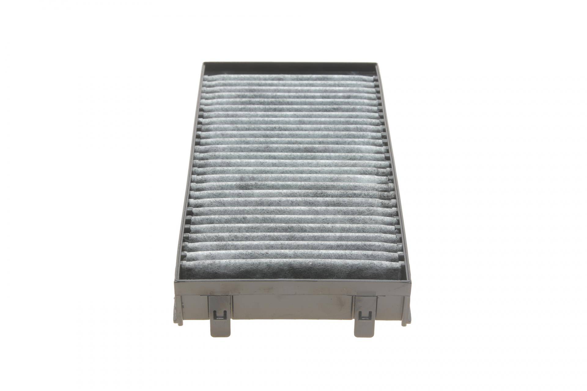 Фільтр салону BMW X5 (E70/F15)/X6 (E71/E72) 2.0-4.8 07- (вугільний) (2шт)