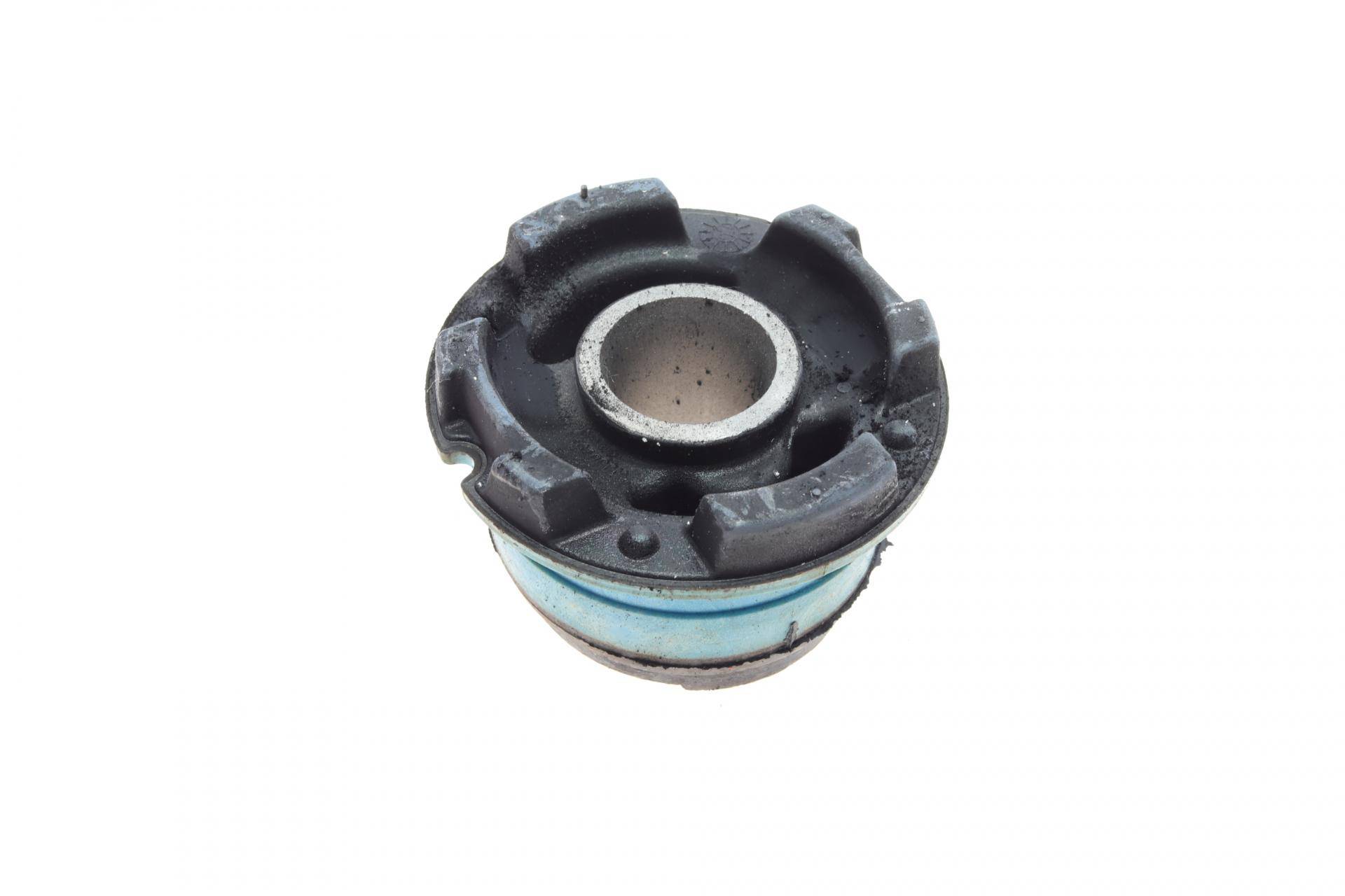 Сайлентблок балки (передньої) Volvo S60/S80/XC90 98-14