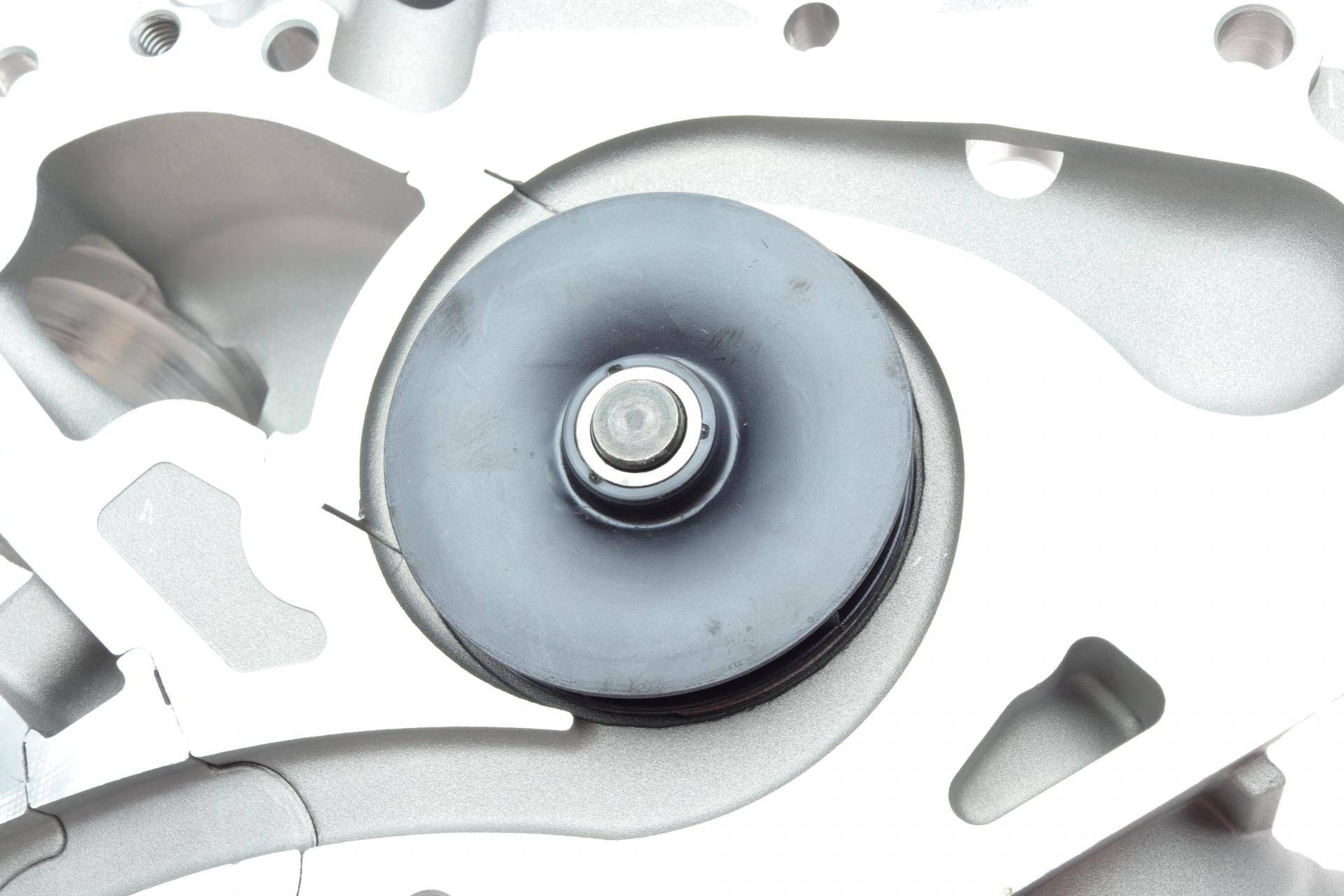 Помпа води MB E-class (W212)/S-class (W221) 09-16