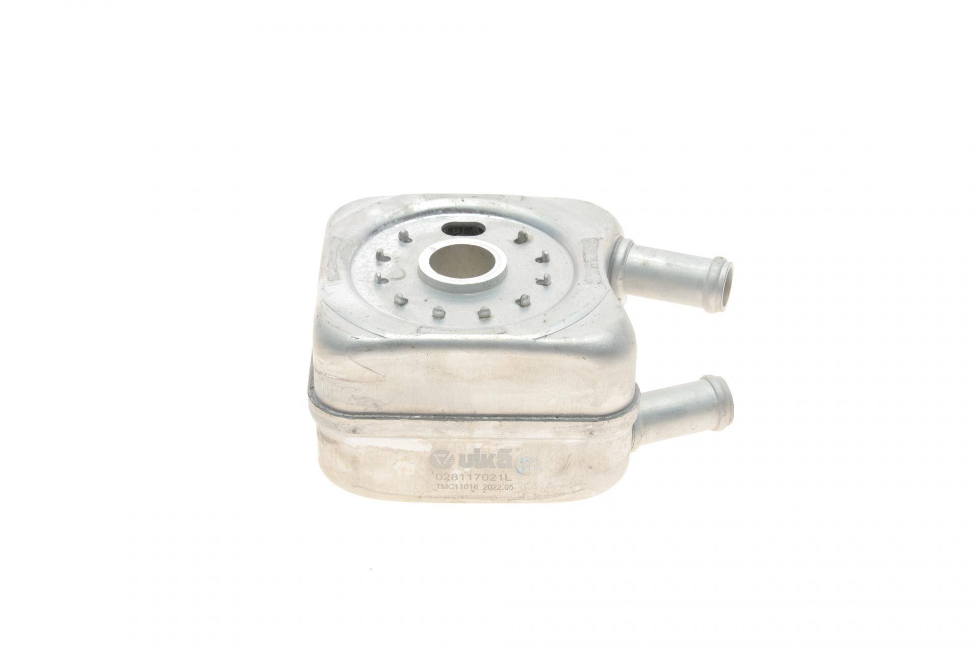 Радіатор масляний VW Caddy/Crafter/T5 1.9/2.5TDI 03-15 (теплообмінник)