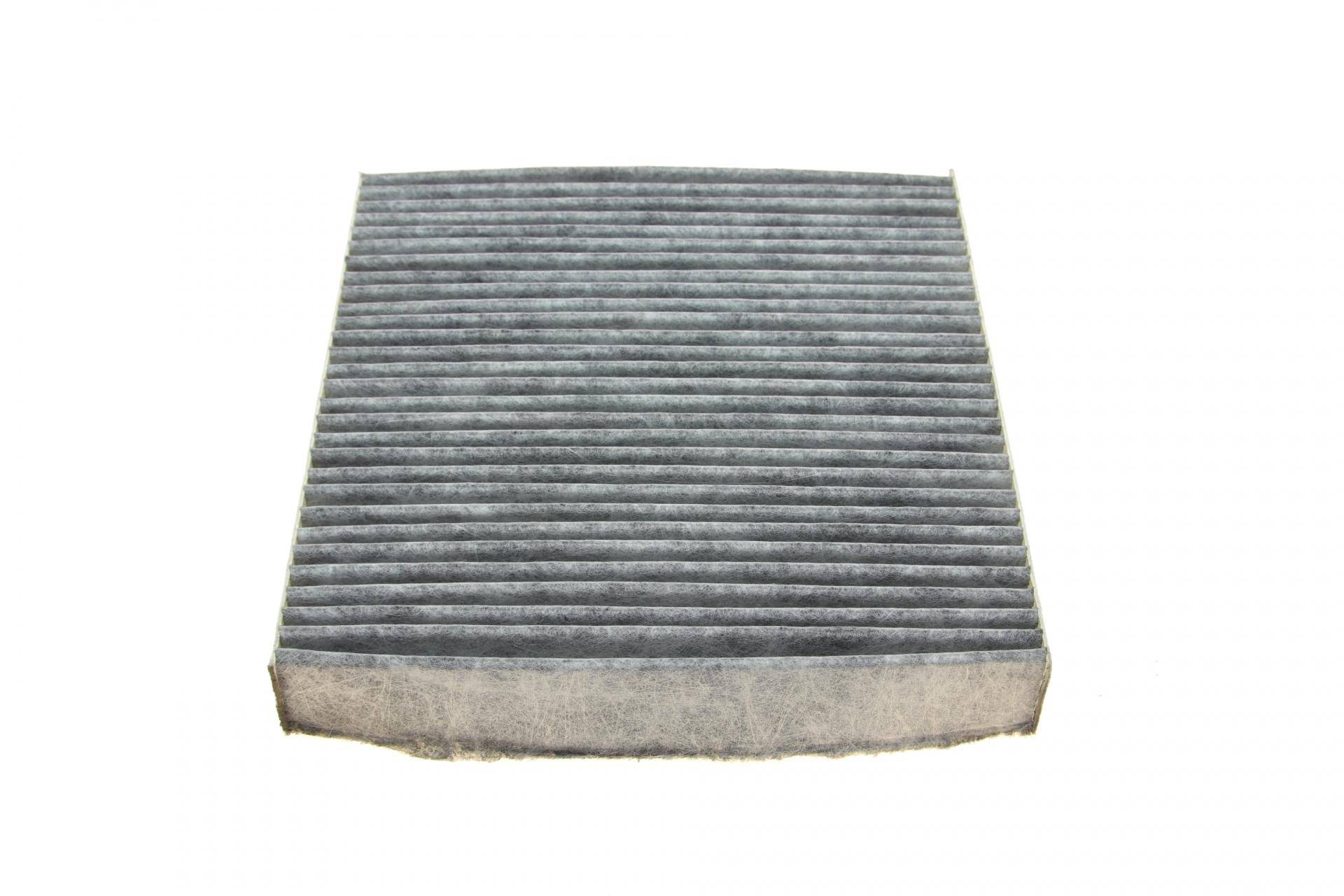 Фільтр салону Alfa Romeo Spider/159 06-11 (вугільний)