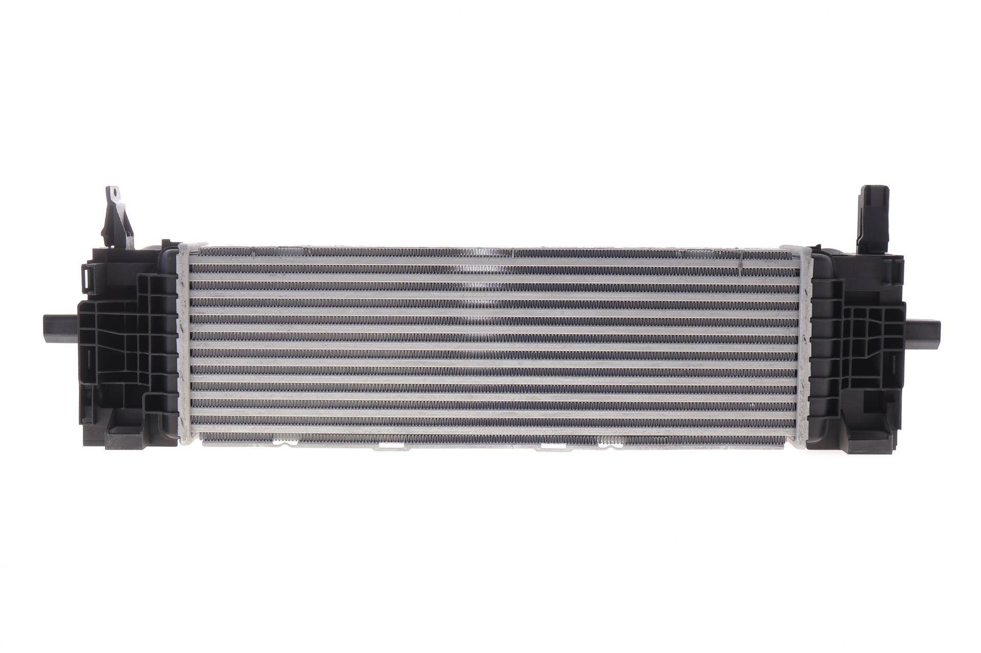 Радіатор інтеркулера BMW X3 (G01/F97/G08)/X4 (G02/F98) 17- B47