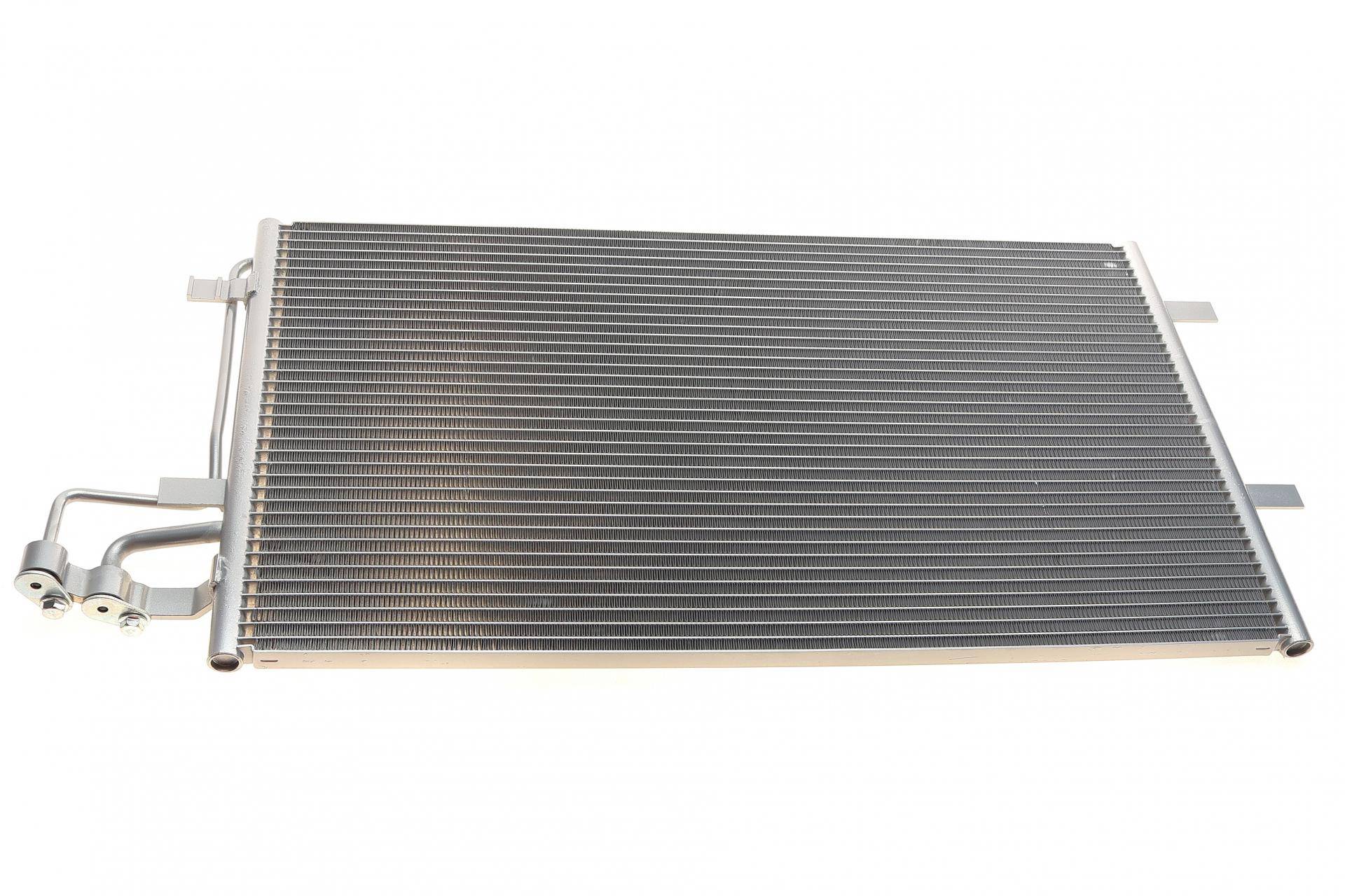 Радіатор кондиціонера Ford Focus 1.4-2.0 03-12