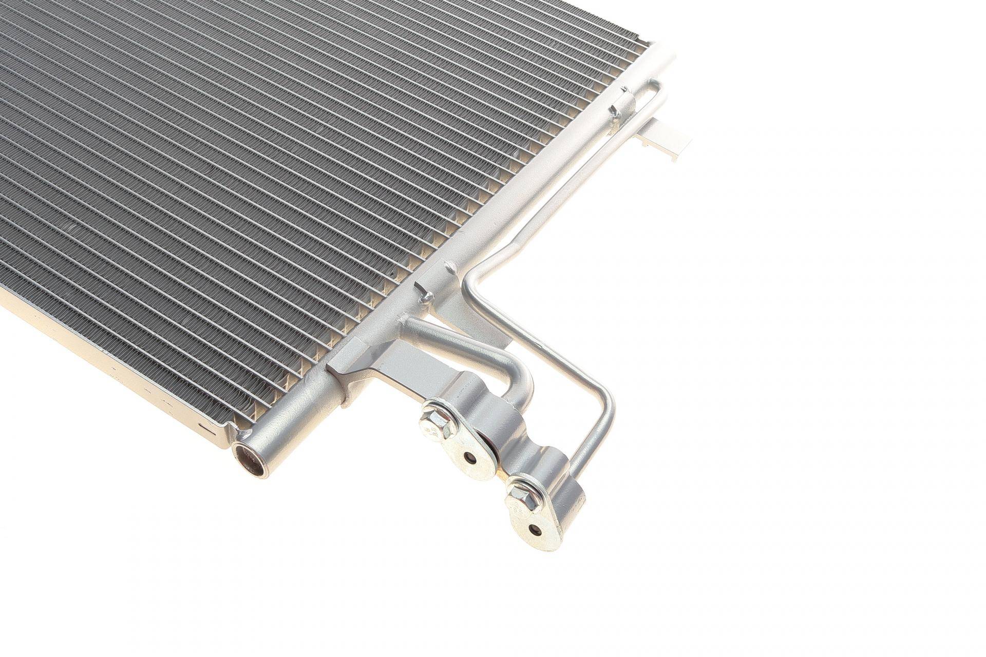 Радіатор кондиціонера Ford Focus 1.4-2.0 03-12