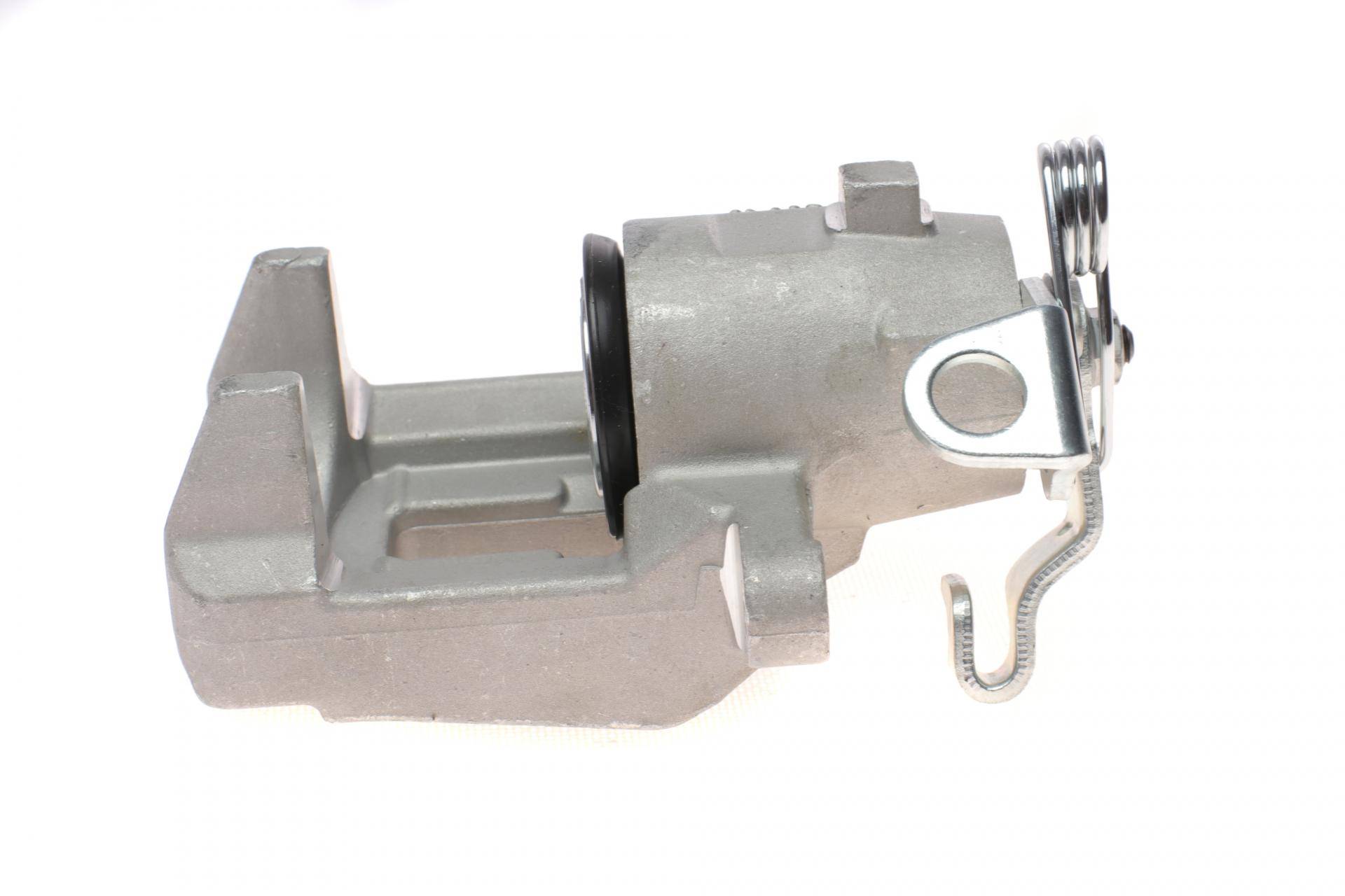 Супорт гальмівний (задній) (R) VW Golf IV/Skoda Octavia 96-06 (d=41mm)