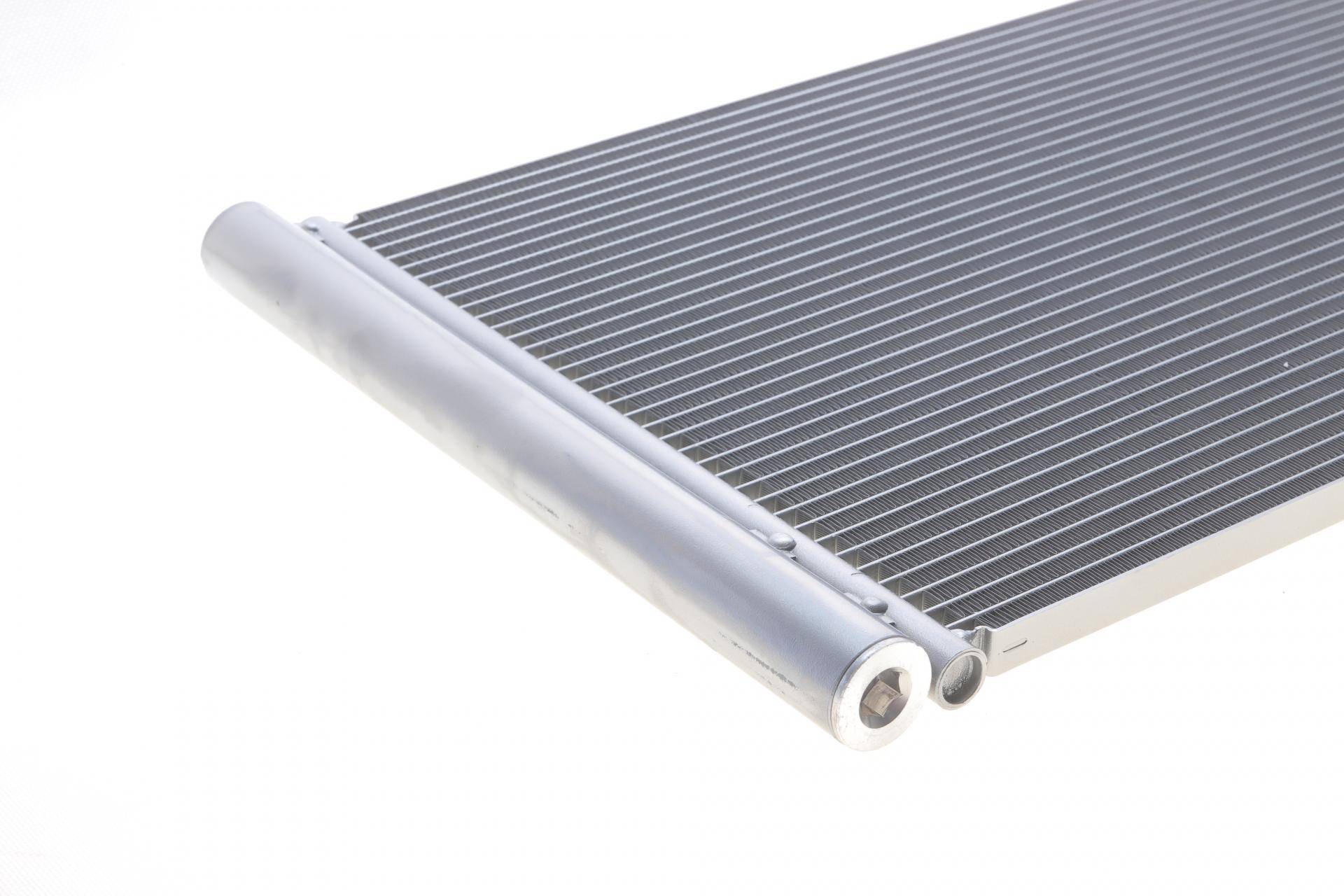 Радіатор кондиціонера Opel Vivaro/Renault Trafic III 1.6 dCi/CDTI 14-