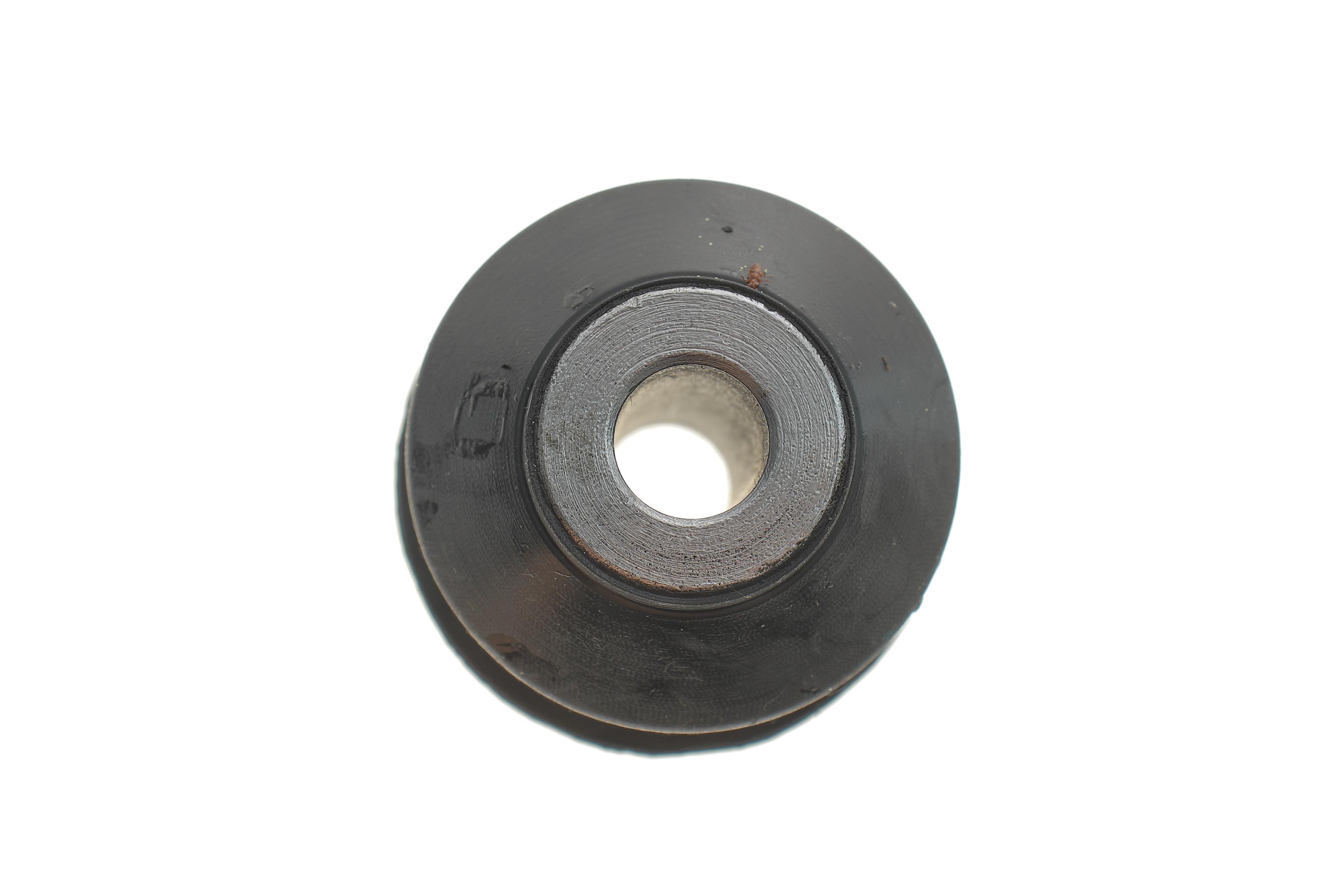 Сайлентблок важеля (заднього) Audi A4/ A6 00-11