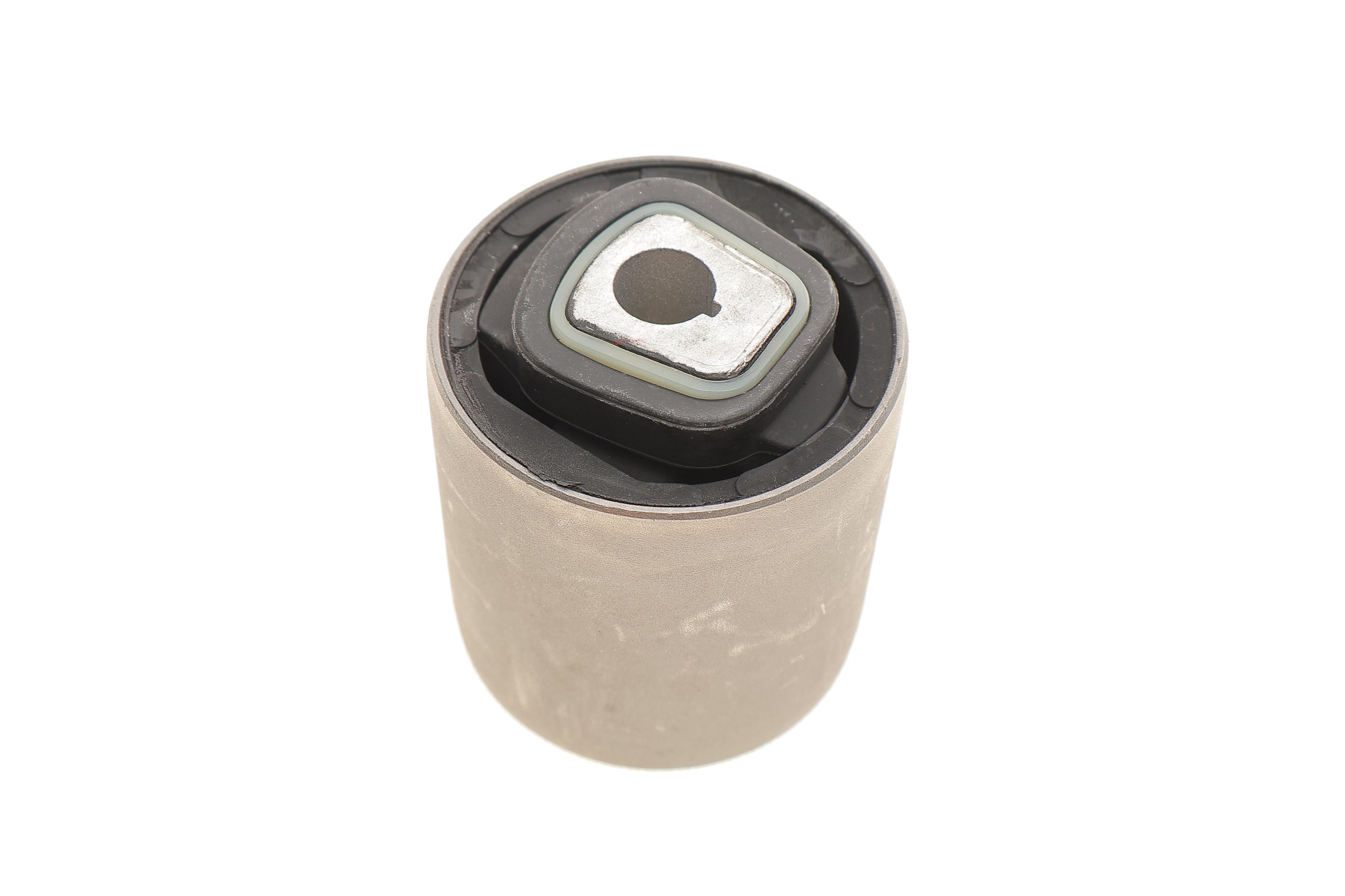 Сайлентблок важеля (переднього/знизу/ззаду) BMW 5 (F07)/ 7 (F01/F02/F03/F04) 08-17