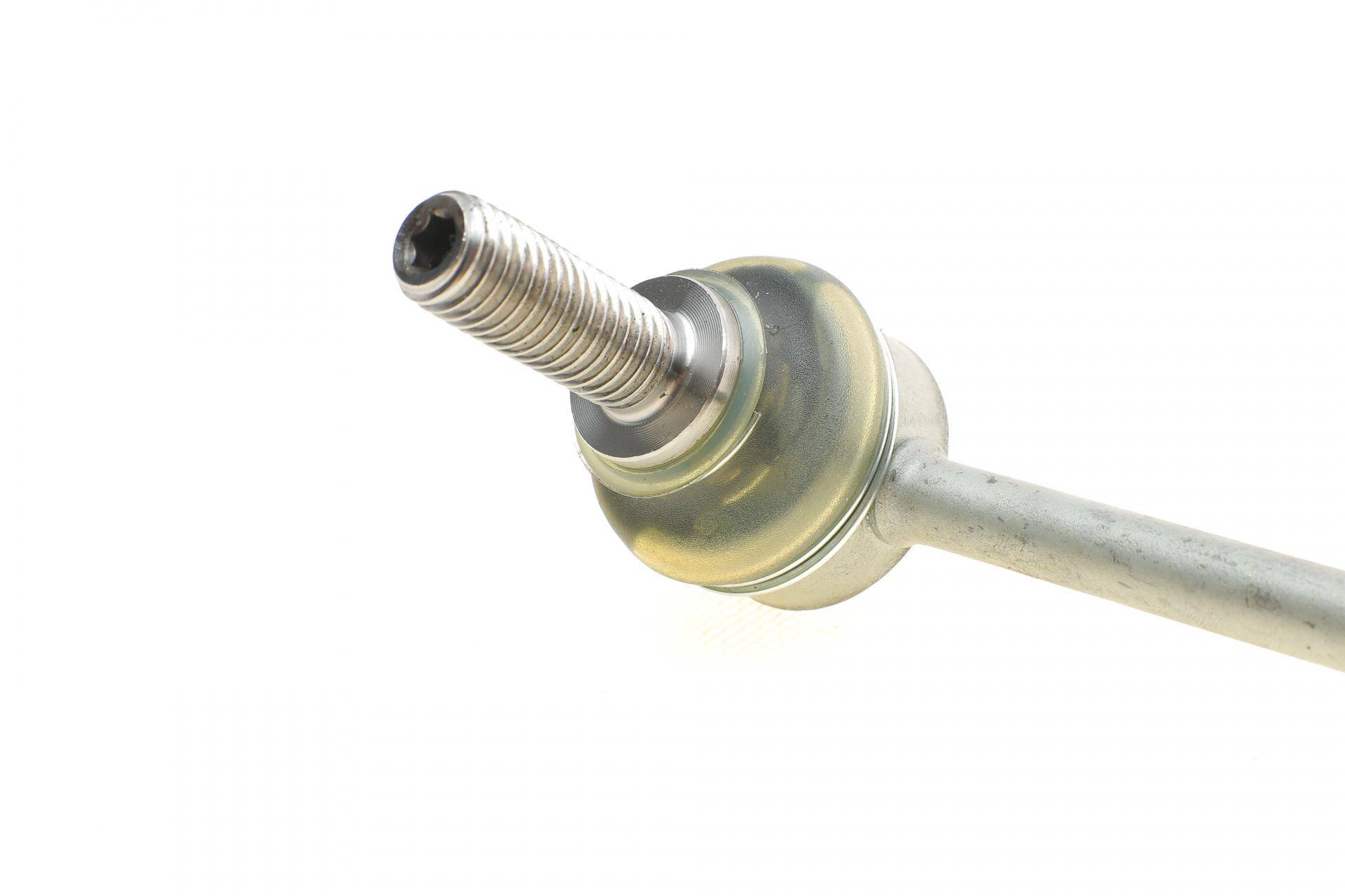 Тяга стабілізатора (заднього) (R) Volvo S60/S90/V60/V90/XC60/CX90 14-