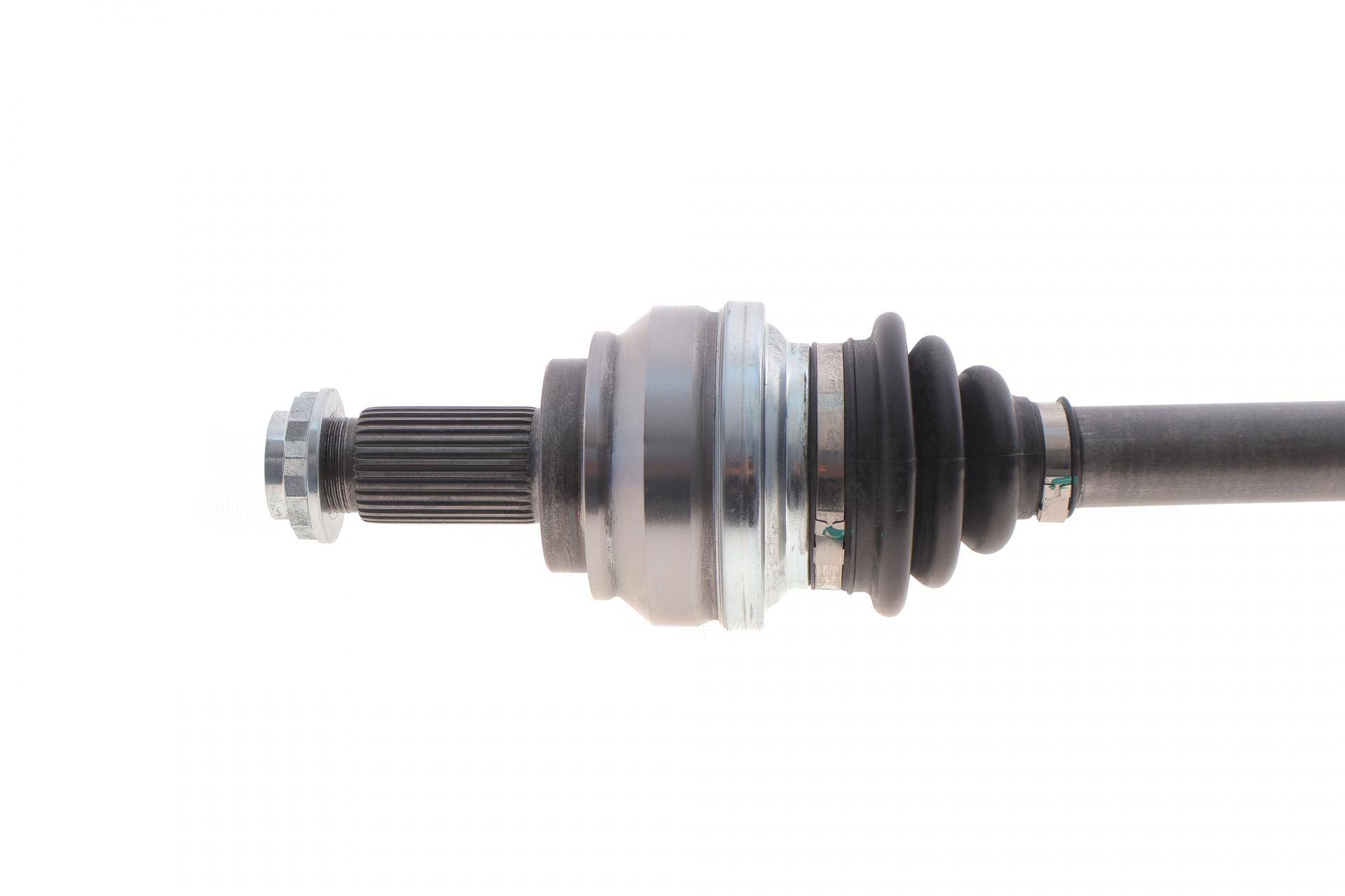 Піввісь (задня) BMW 1 (E81/E87)/3 (E90) 05-11 (R) (30z/665mm) M47/N45/N47/N52/N53/N55/N57