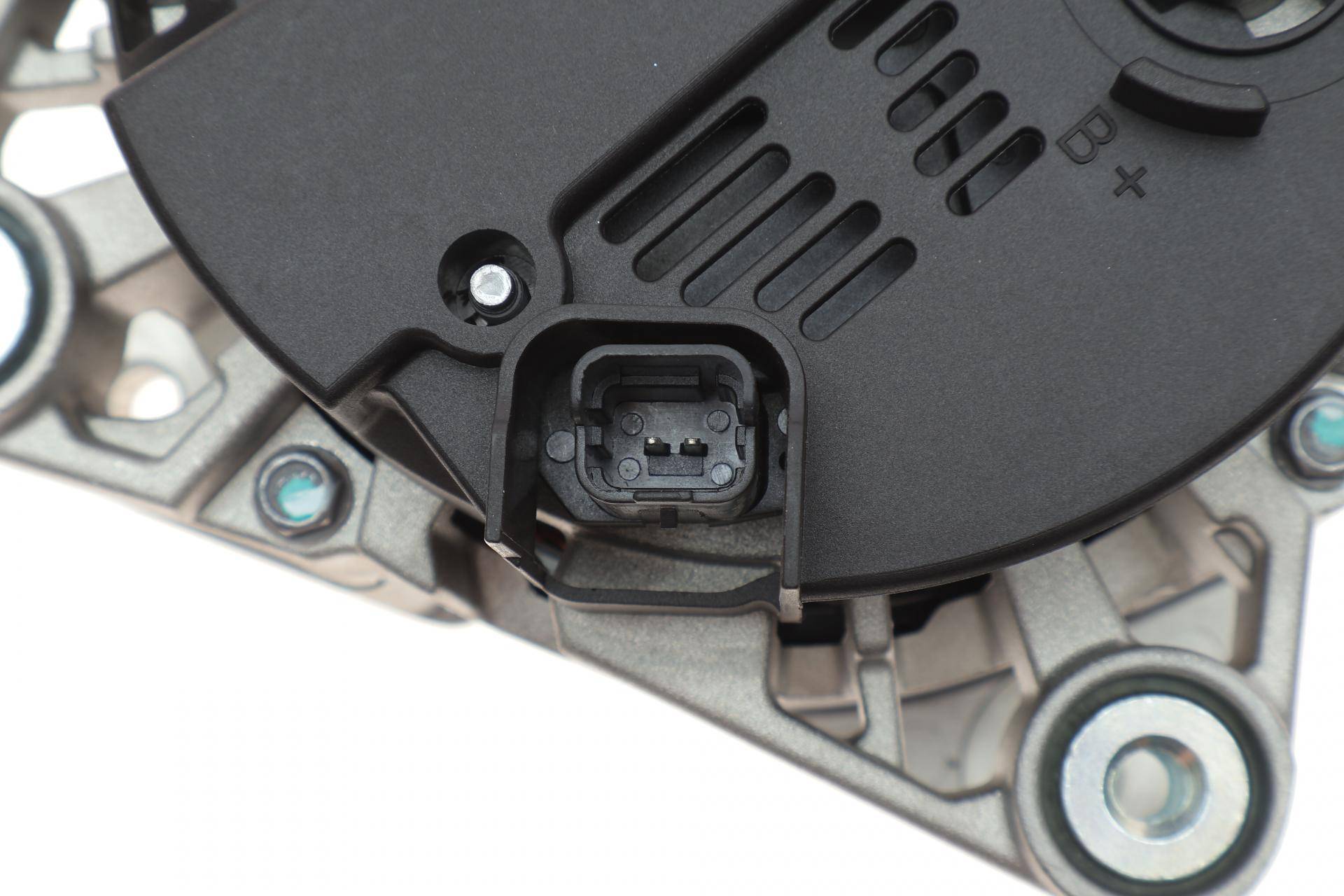 Генератор Nissan Primastar/Opel Vivaro/Renault Espace/Laguna/Trafic/ 2.0dCi 06- (14V/150A)