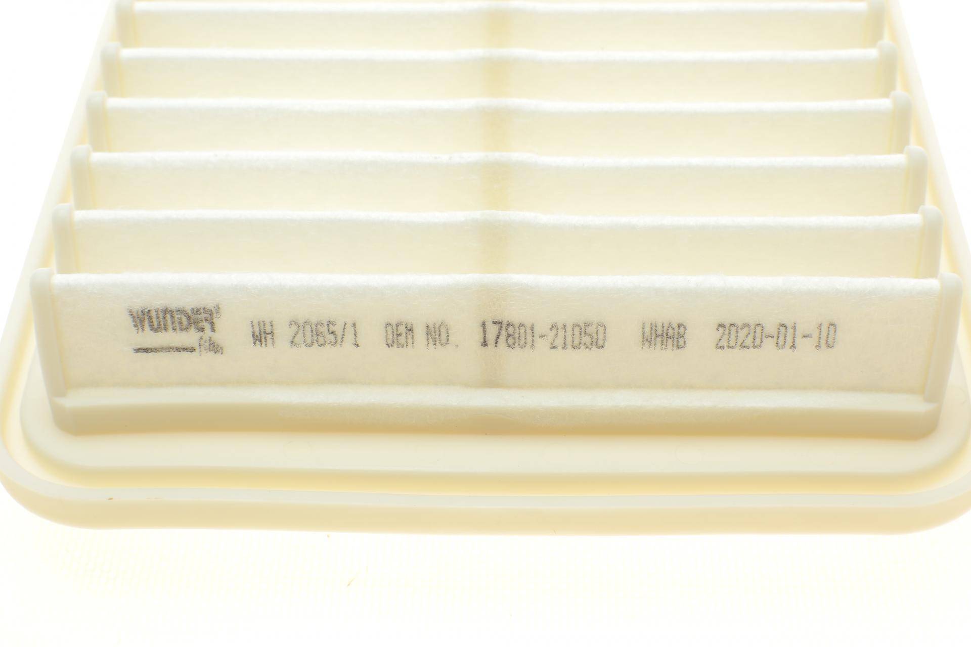 Фільтр повітряний Toyota RAV 4 2.0i 08-