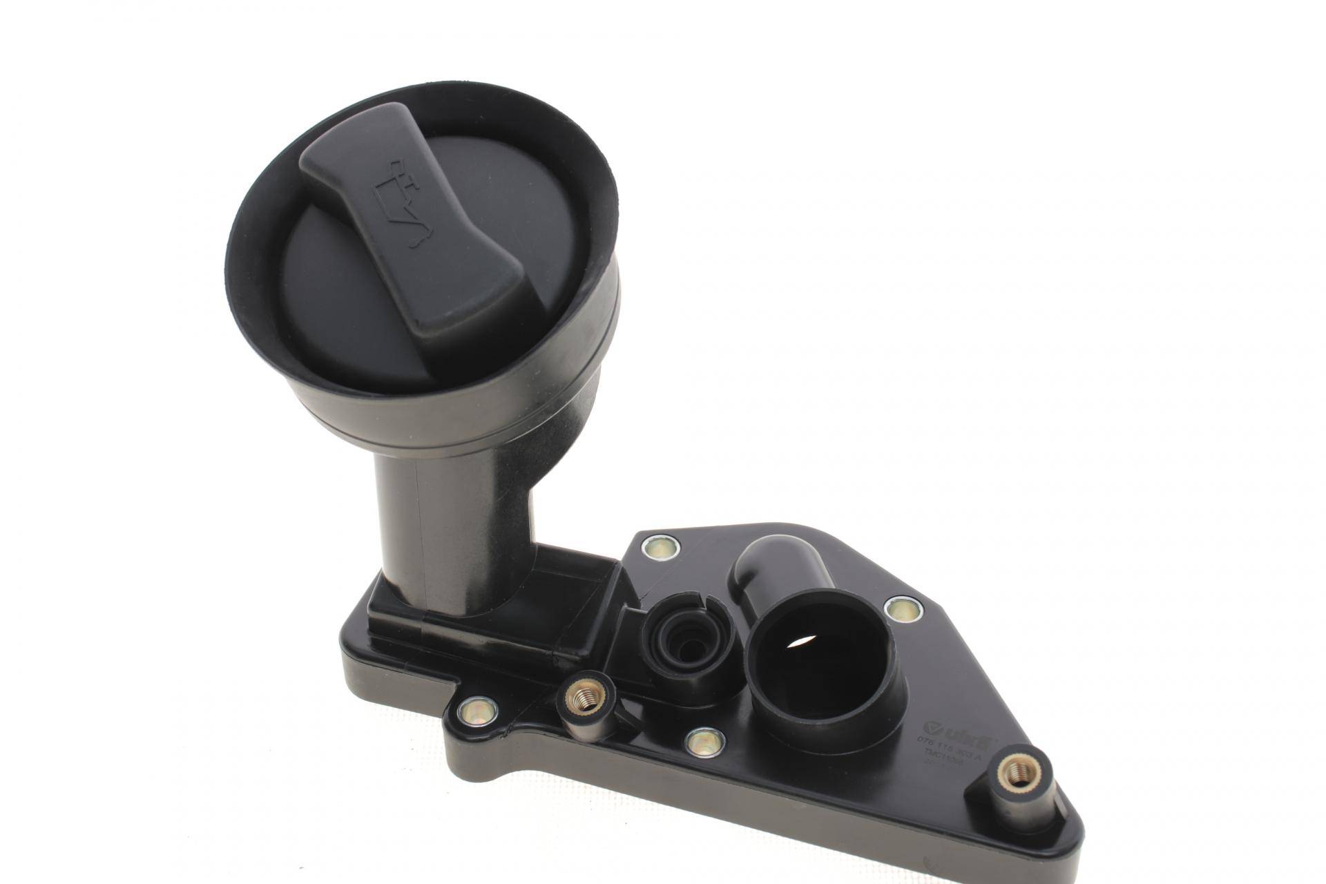 Горловина маслозаливна VW Crafter 30-50 2.5TDI 06-13