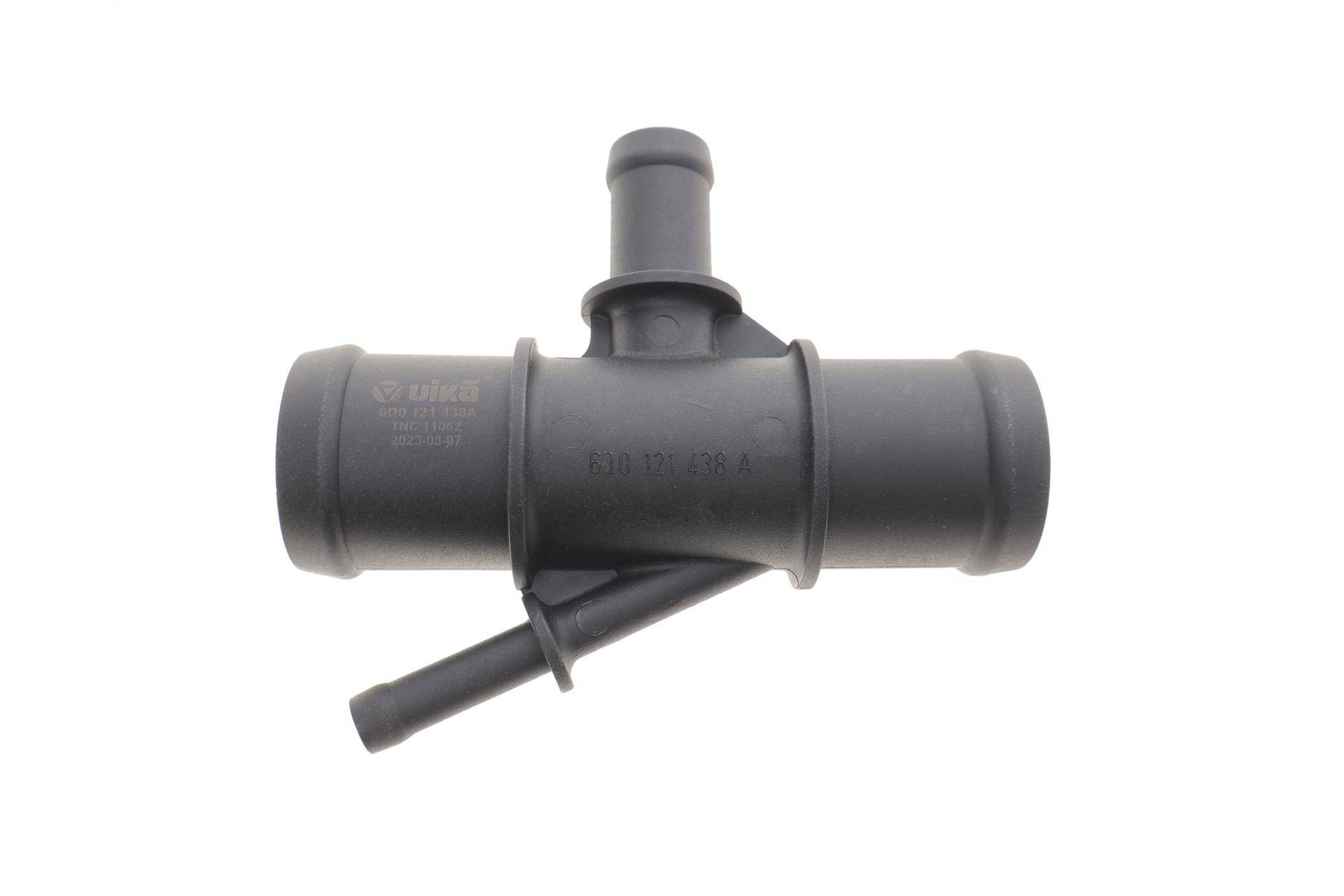 Фланець системи охолодження Skoda Fabia 2.0 99-08