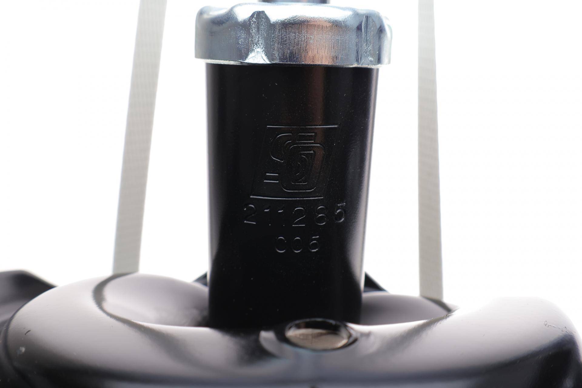 Амортизатор (передній) Mitsubishi Outlander 06-12 (R)