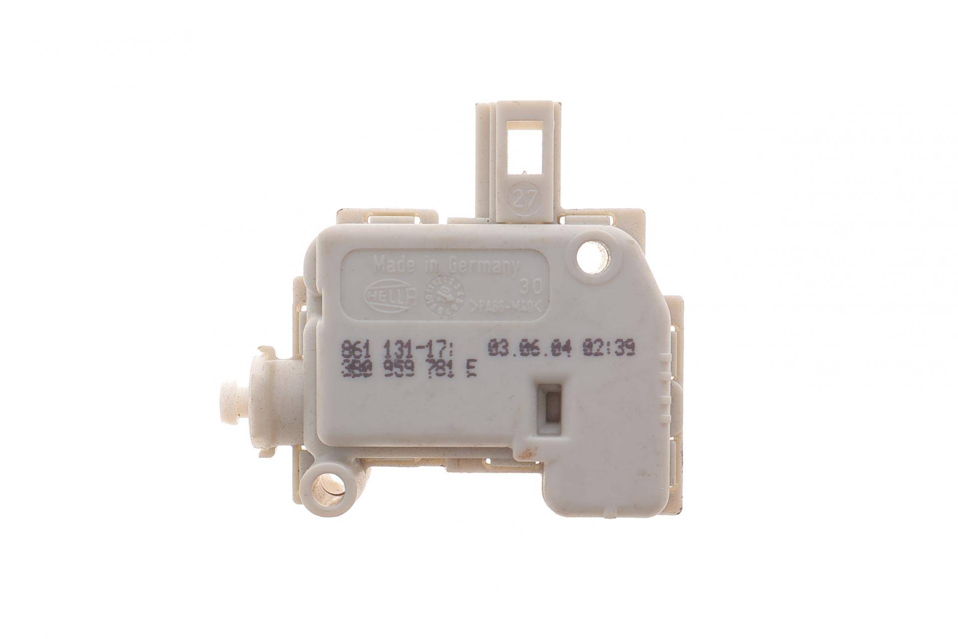 Привід замка бака паливного VW Polo 1.0-2.0 01-09