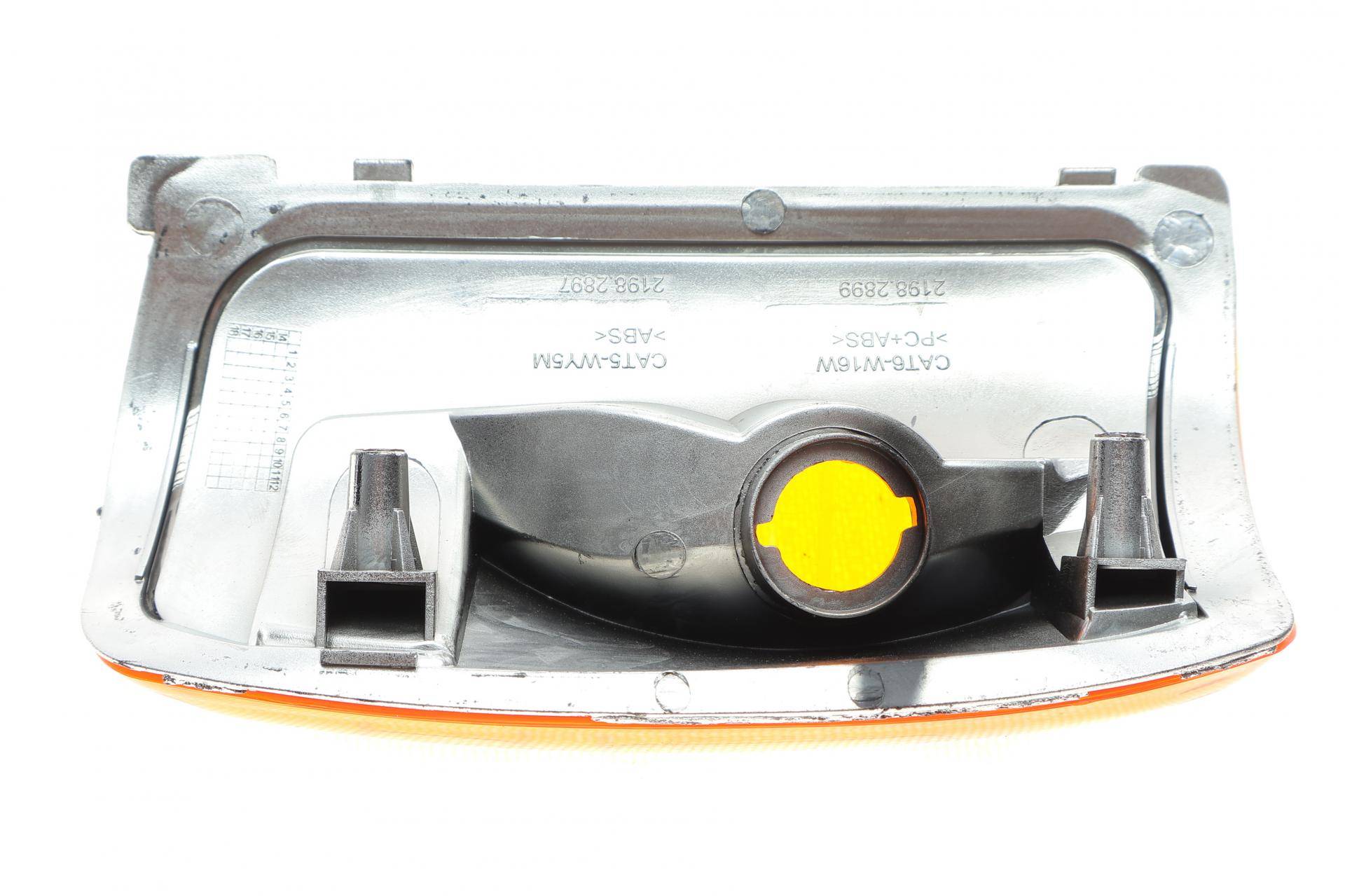 Повторювач повороту на дзеркало Ford Transit 14- (R) (жовтий)