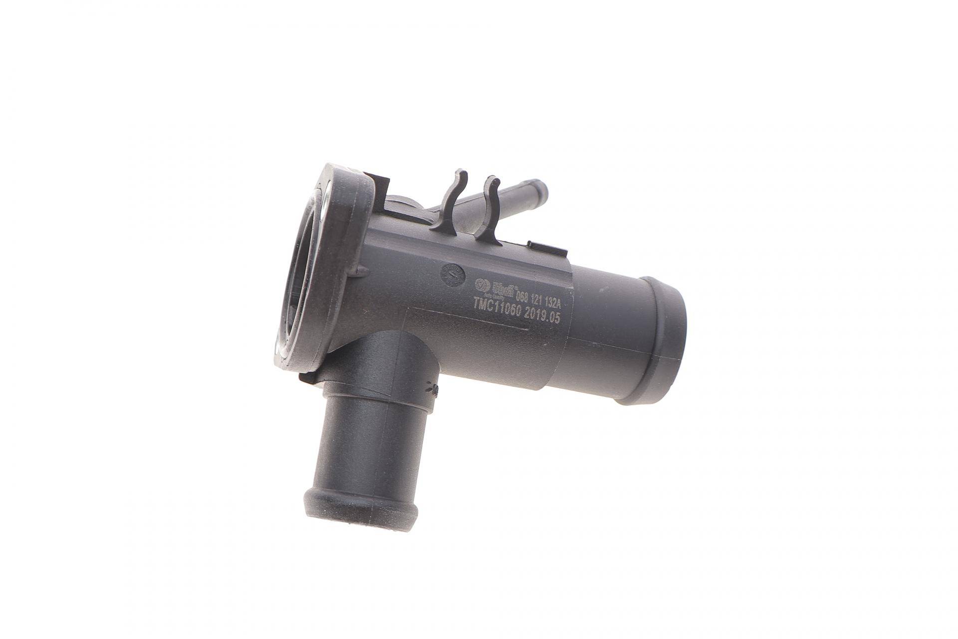 Фланець системи охолодження VW Caddy II 1.9D 95-04/ Passat 1.9D 89-97