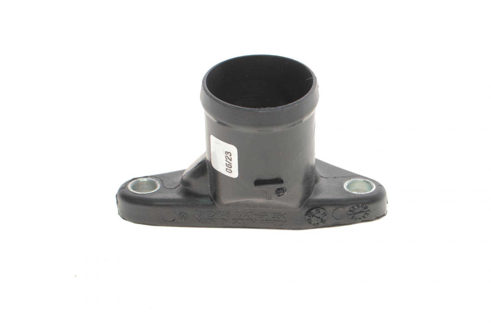 Фланець системи охолодження VW Crafter 2.5TDI 06-13