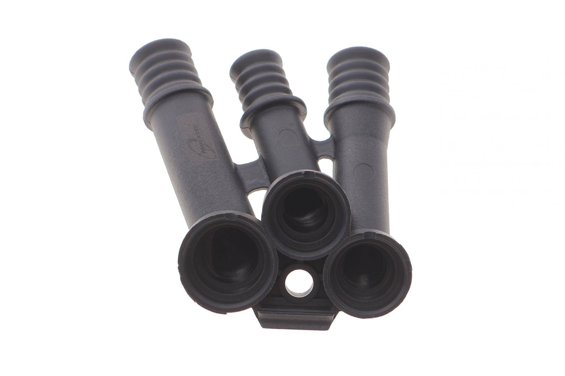 Фланець системи охолодження BMW 3 (E36) 1.6-3.2 90-00 (тройник)