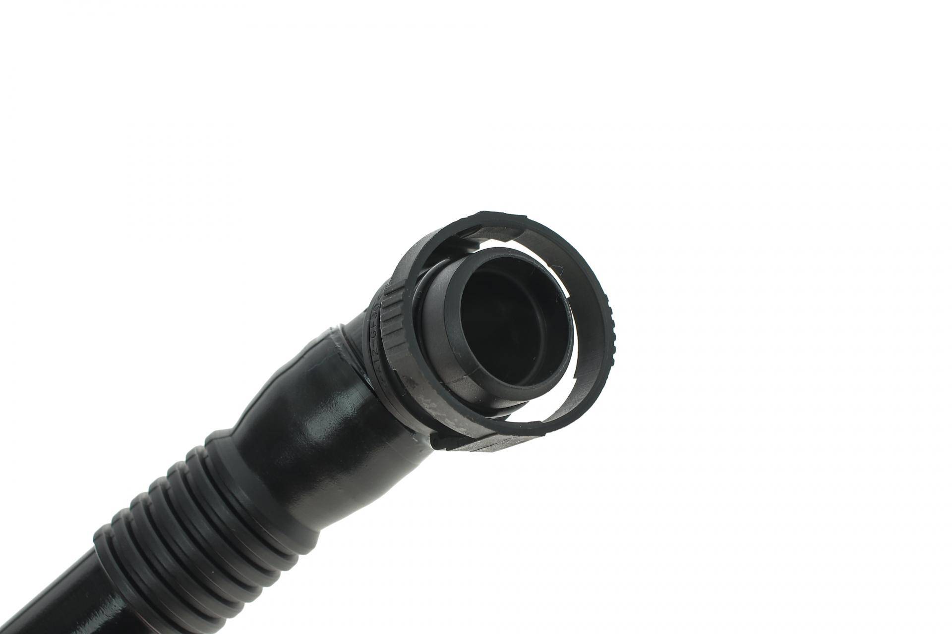 Трубка вентиляції картера BMW 3 (E46)/5 (E39/E60)/7 (E38/E65-67)/X3 (E83/E85) 2.0-3.0 95-10 (M52/M54)