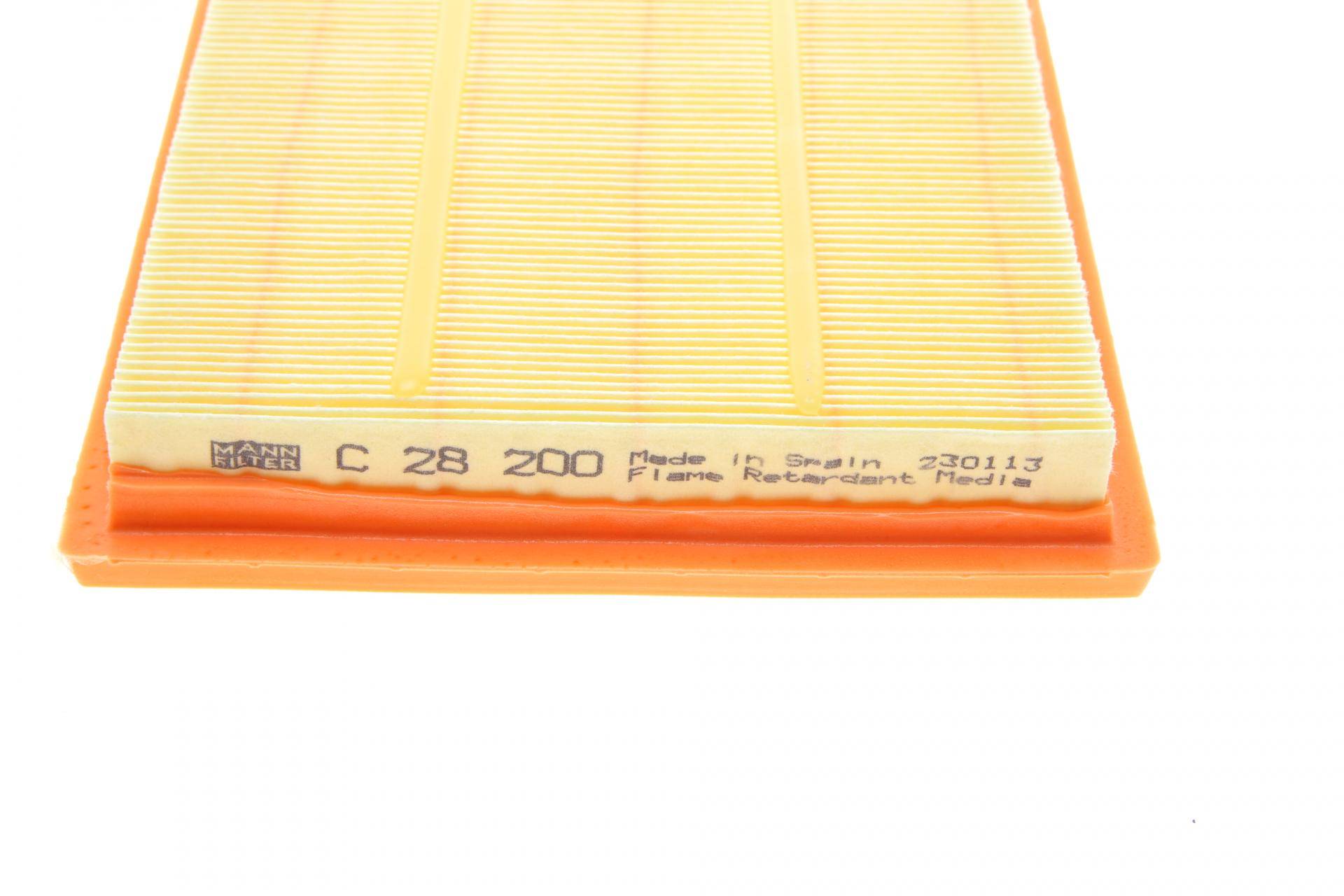 Фільтр повітряний Suzuki Vitara 1.6 15-/SX4/S-Cross 1.6 13-