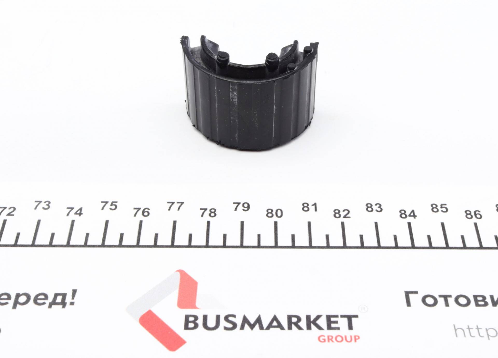 Втулка стабілізатора (переднього/верхня) Opel Astra H/Vectra C/Zafira B 02- (44x31x24) (верх)