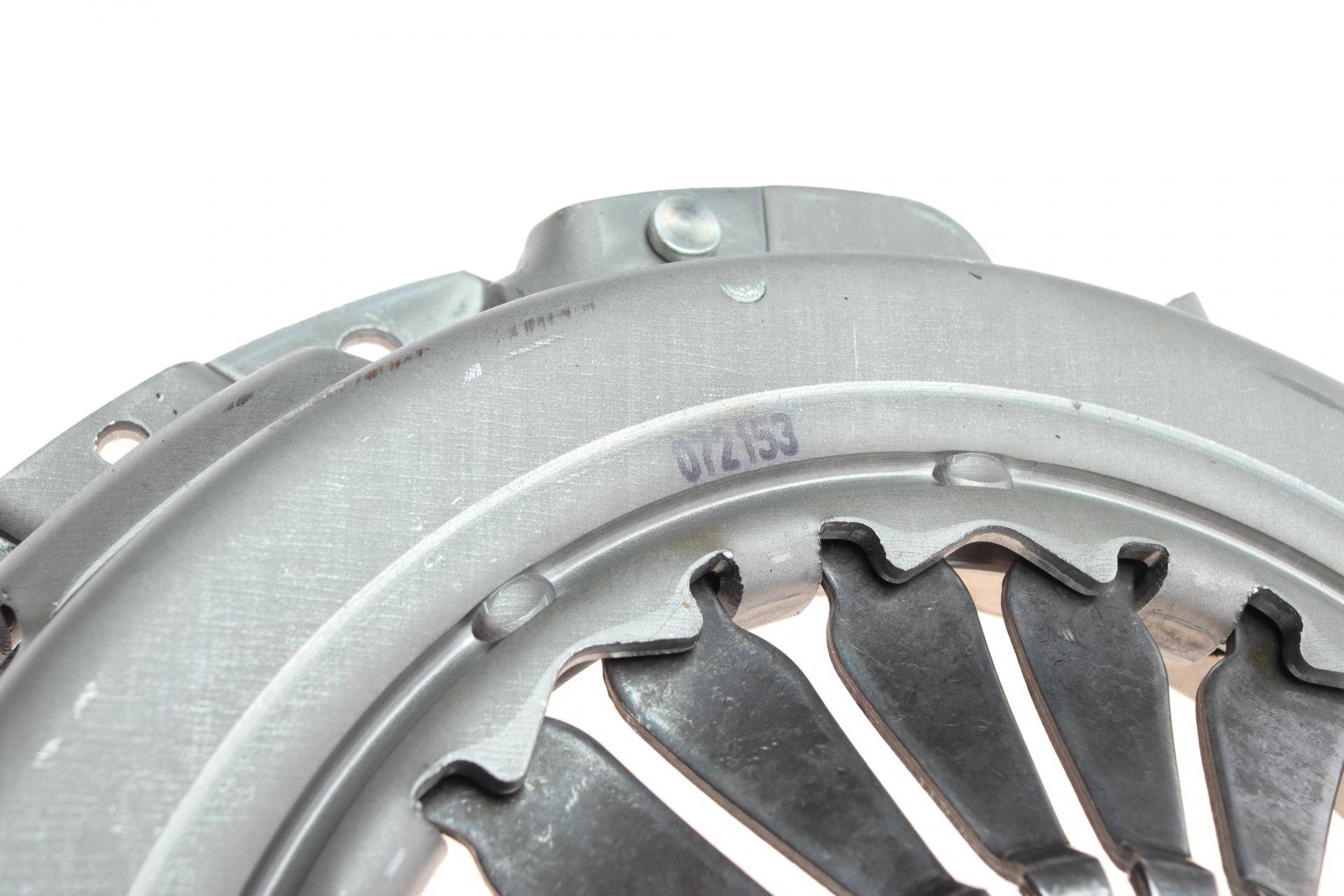 Комплект зчеплення Renault Megane III/Scenic III 1.6 16V 05- (d=220mm)