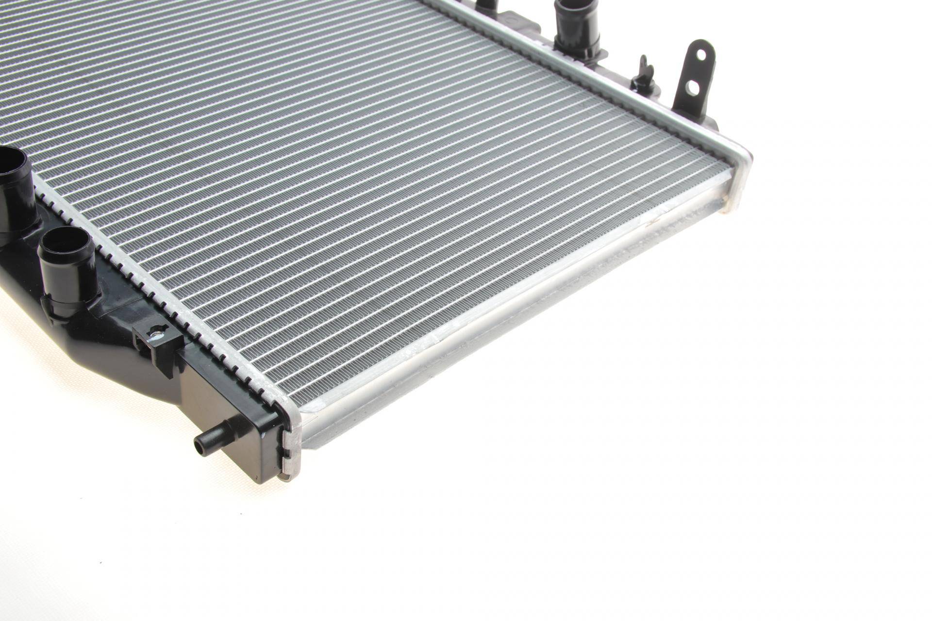 Радіатор охолодження Honda Civic VIII 1.8 05-12