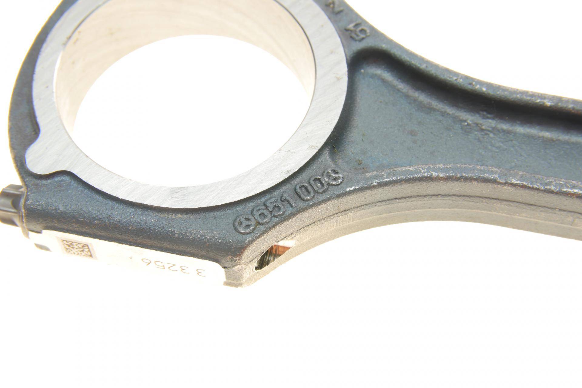 Шатун MB Sprinter OM651 2.2CDI 06- (всередині ОЕ МВ)