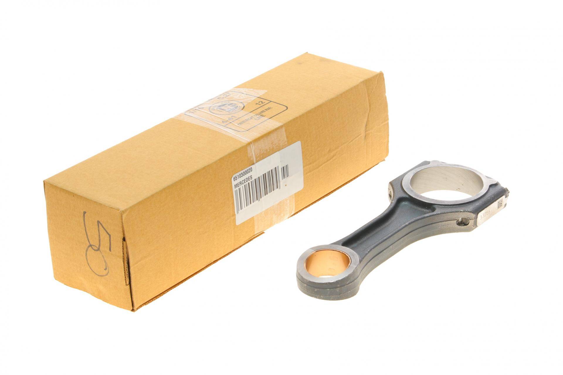 Шатун MB Sprinter OM651 2.2CDI 06- (всередині ОЕ МВ)