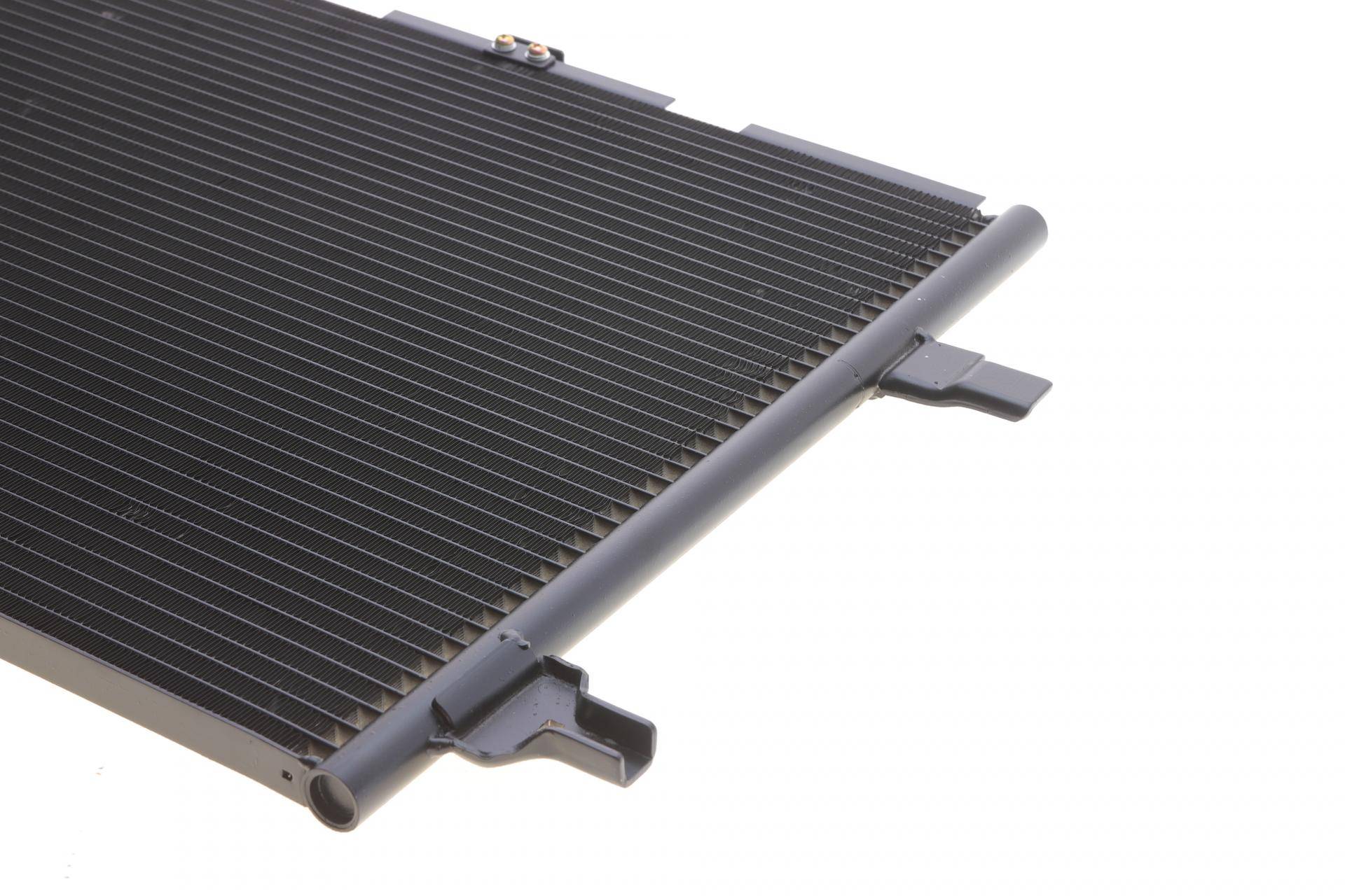 Радіатор кондиціонера Audi A6 2.5 TDI 97-05