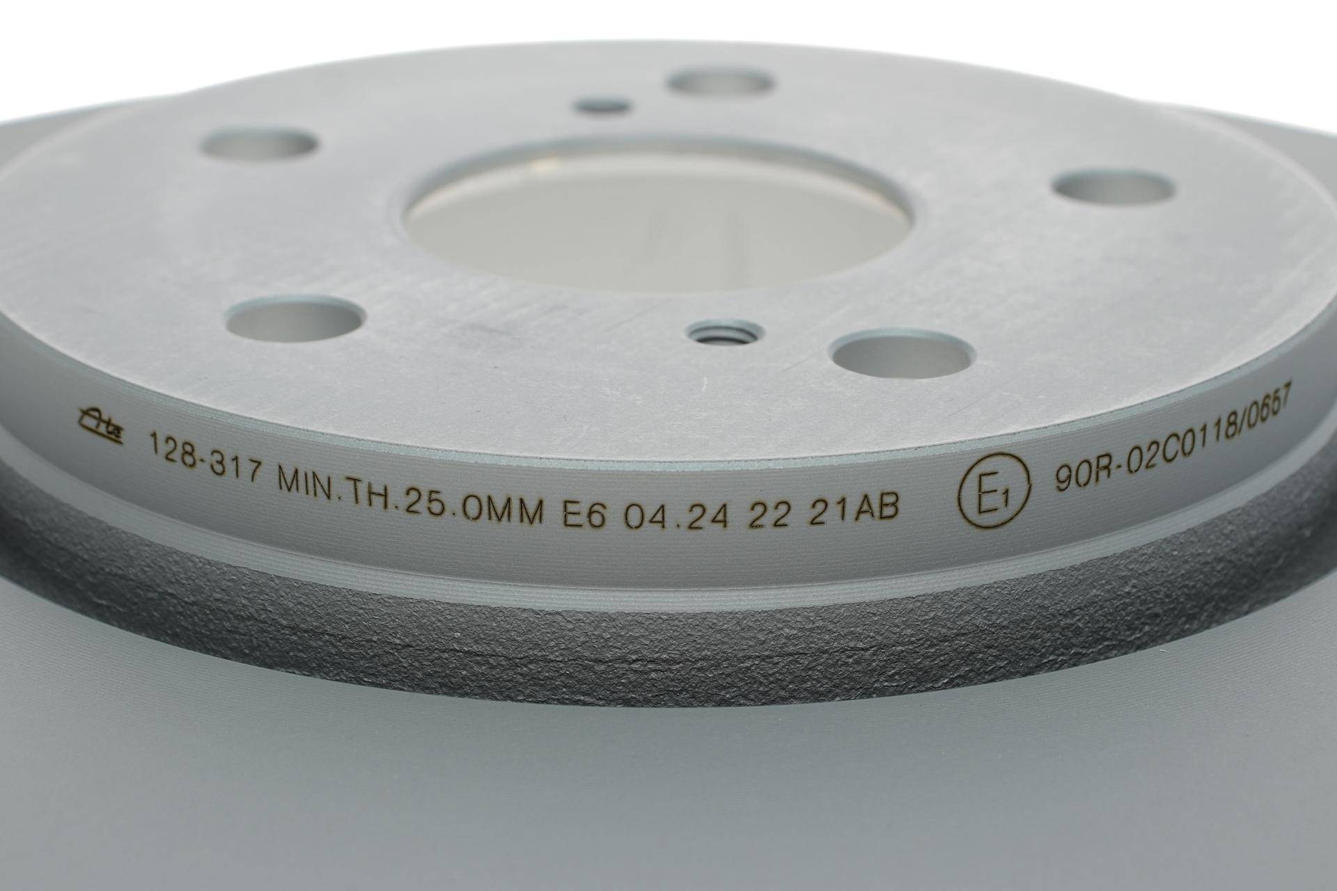 Диск гальмівний (передній) Toyota Corolla 19-/C-HR 16- (298x28) (з покриттям) (вентильований)