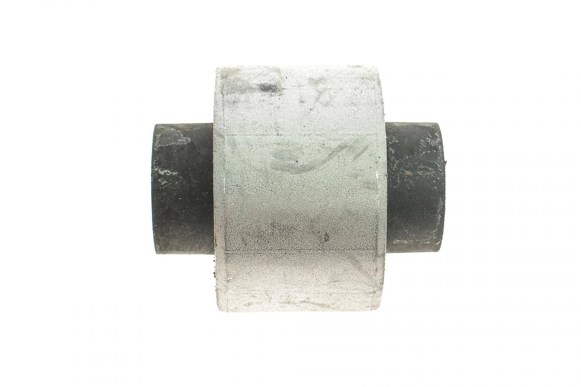 Сайлентблок важеля (переднього/знизу) MB C-class (W203) 00-07